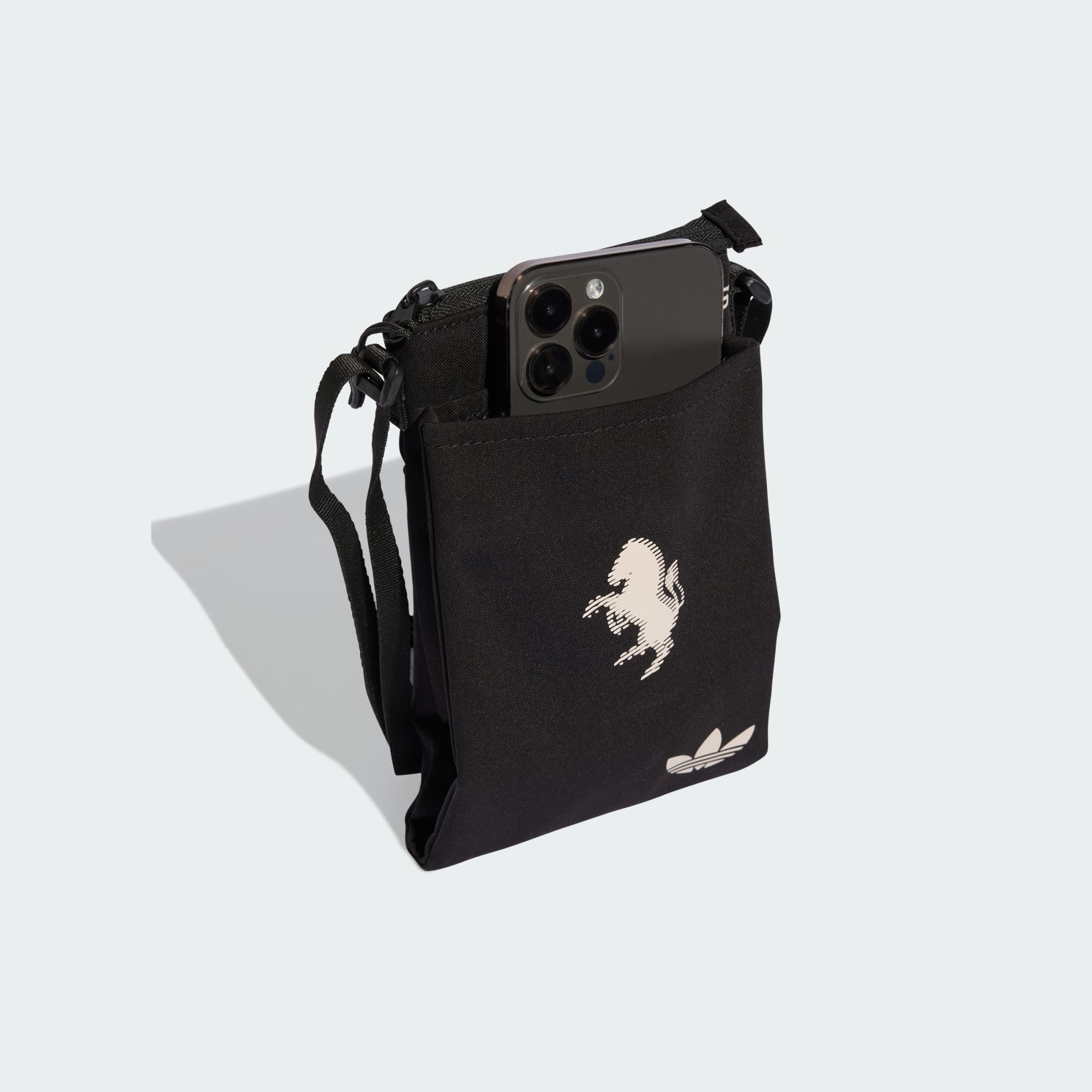 adidas Performance Umhängetasche JUVENTUS TURIN AUSWEICHAUSRÜSTUNG KLEINE TASCHE (1-tlg)