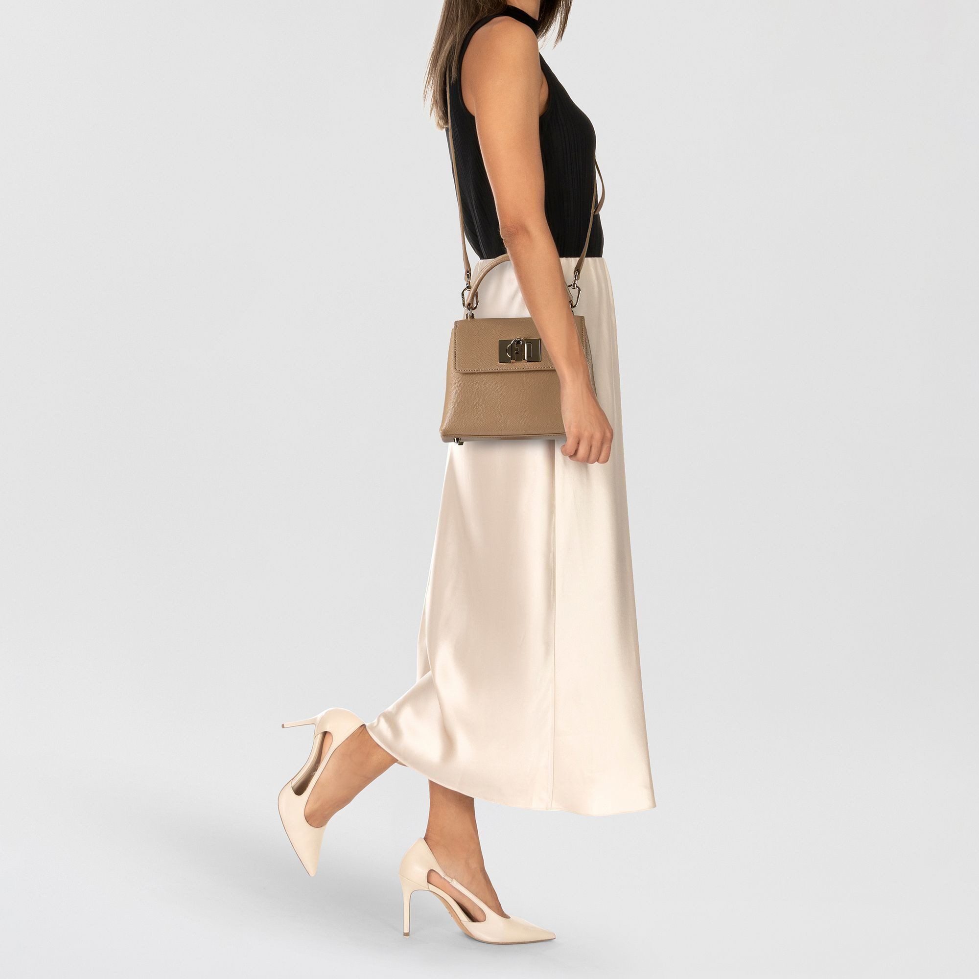 Furla Henkeltasche 1927, Leder