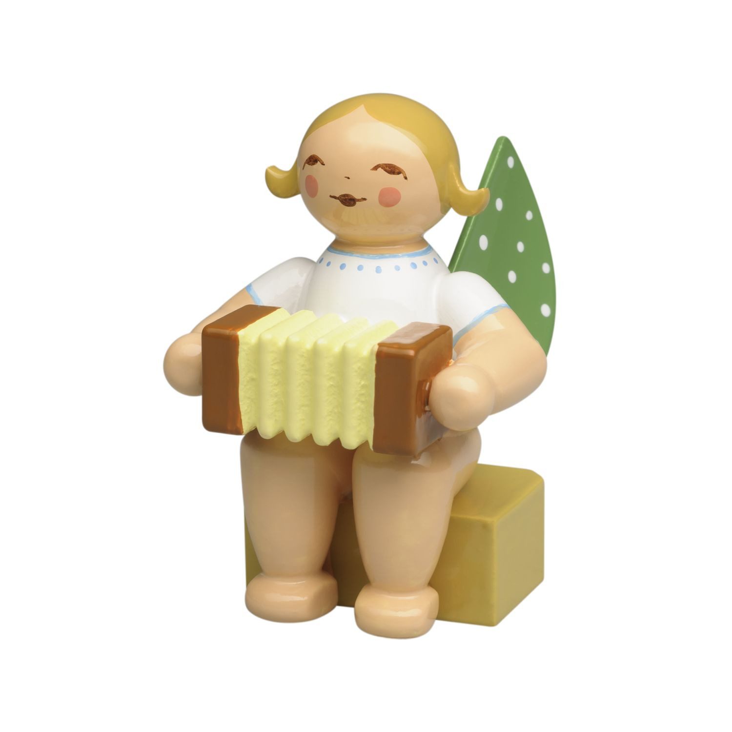 Wendt & Kühn Weihnachtsfigur Kalenderfigur 2025 Engel mit Harmonika 2025Figur