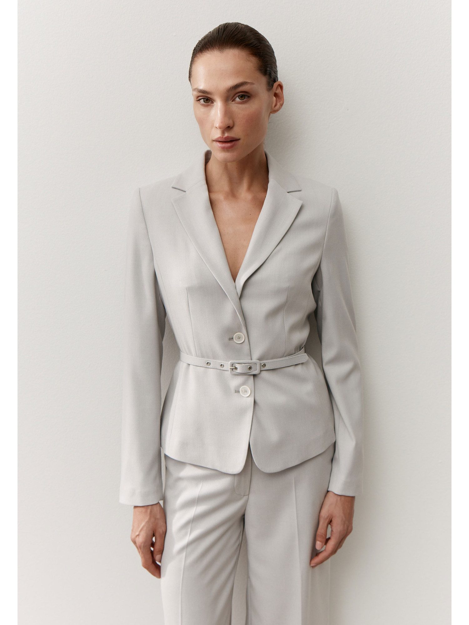 MORE&MORE Kurzblazer taillierter Kurzblazer, fein strukturiert