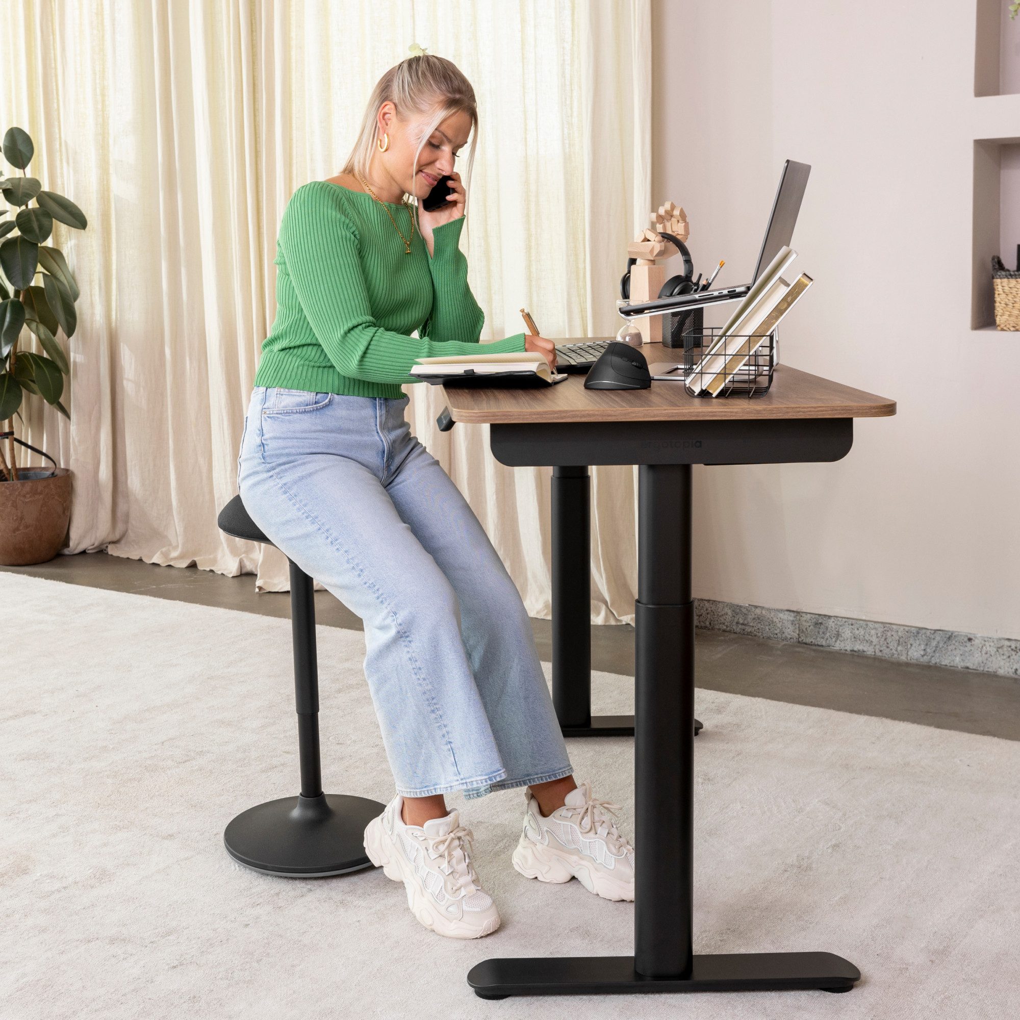 Ergotopia Schreibtisch Desktopia One (elektrisch höhenverstellbarer Schreibtisch)