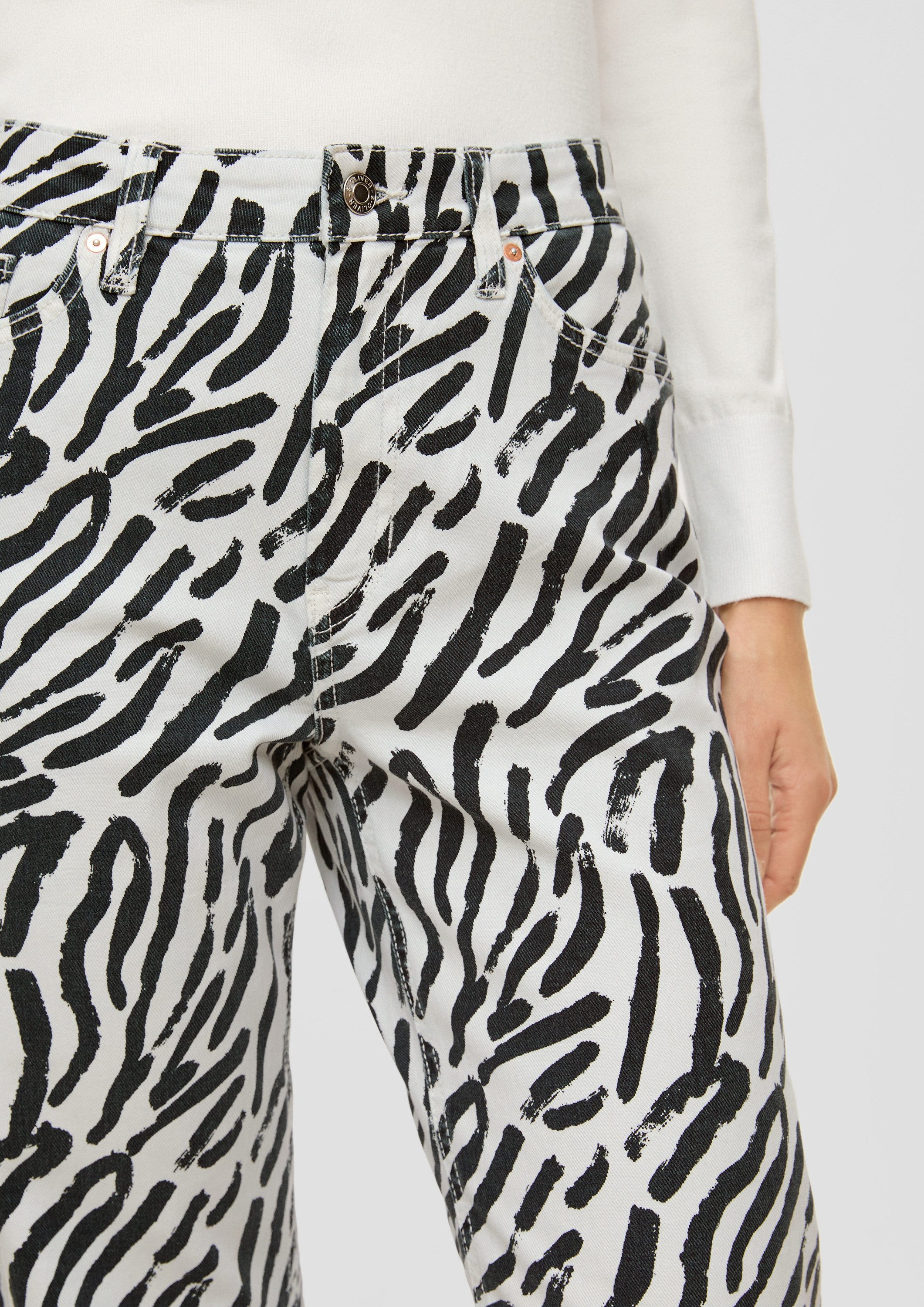 s.Oliver Regular-fit-Jeans Jeans-Hose KAROLIN Crop-Jeans Karolin / Regular Fit / High Rise / Straight Leg