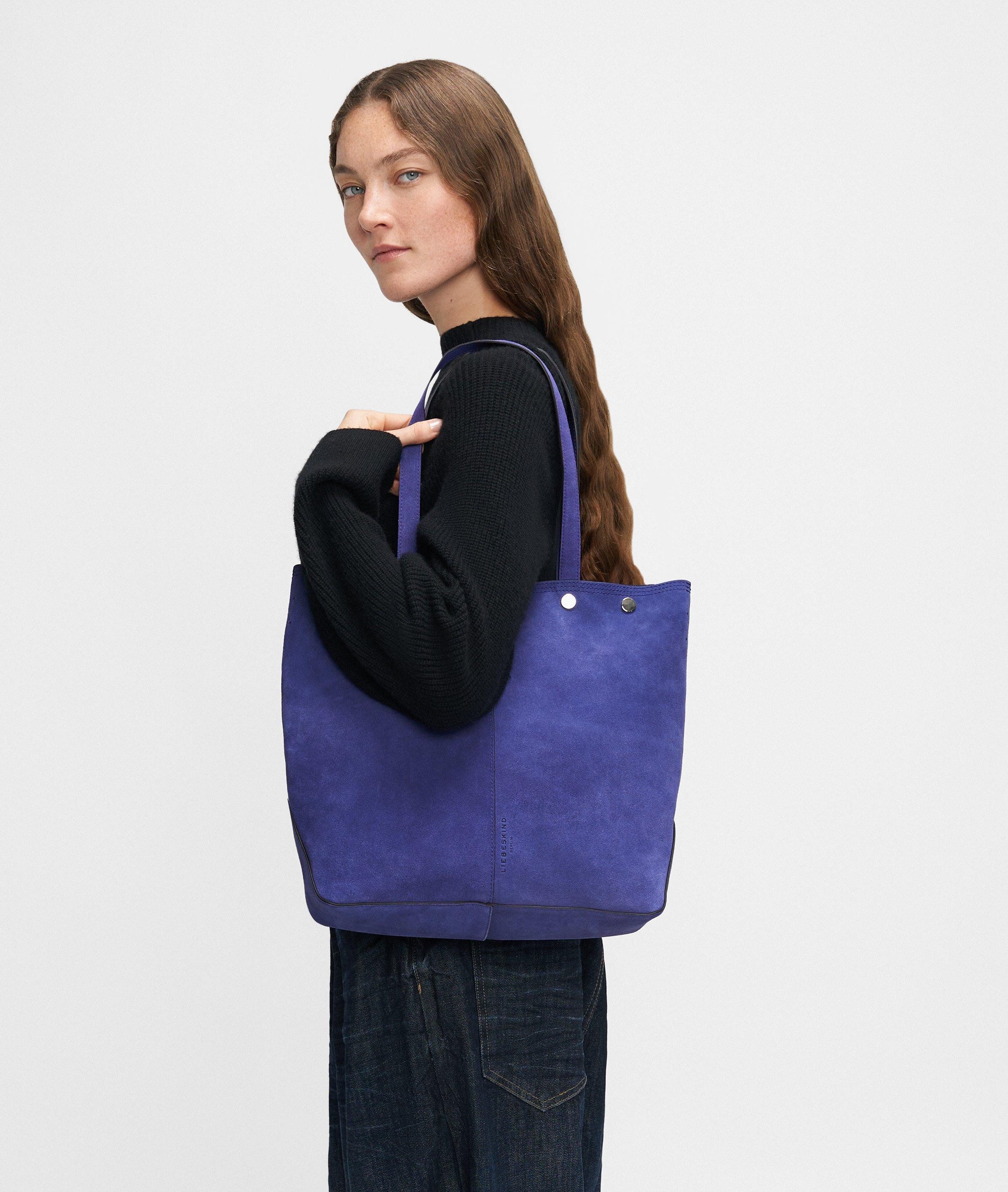 Liebeskind Berlin Schultertasche Rive Tote L, Große Schultertasche aus weichem Veloursleder