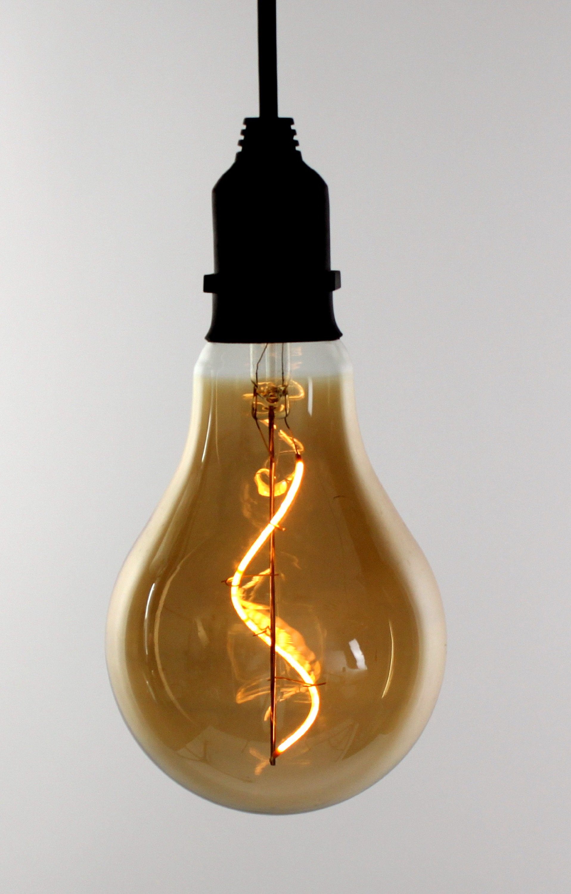 Werner Voß Stehlampe Outdoor LED Birne Amber-Finish Timer Beleuchtung Deko  Glühbirne Hängen Garten