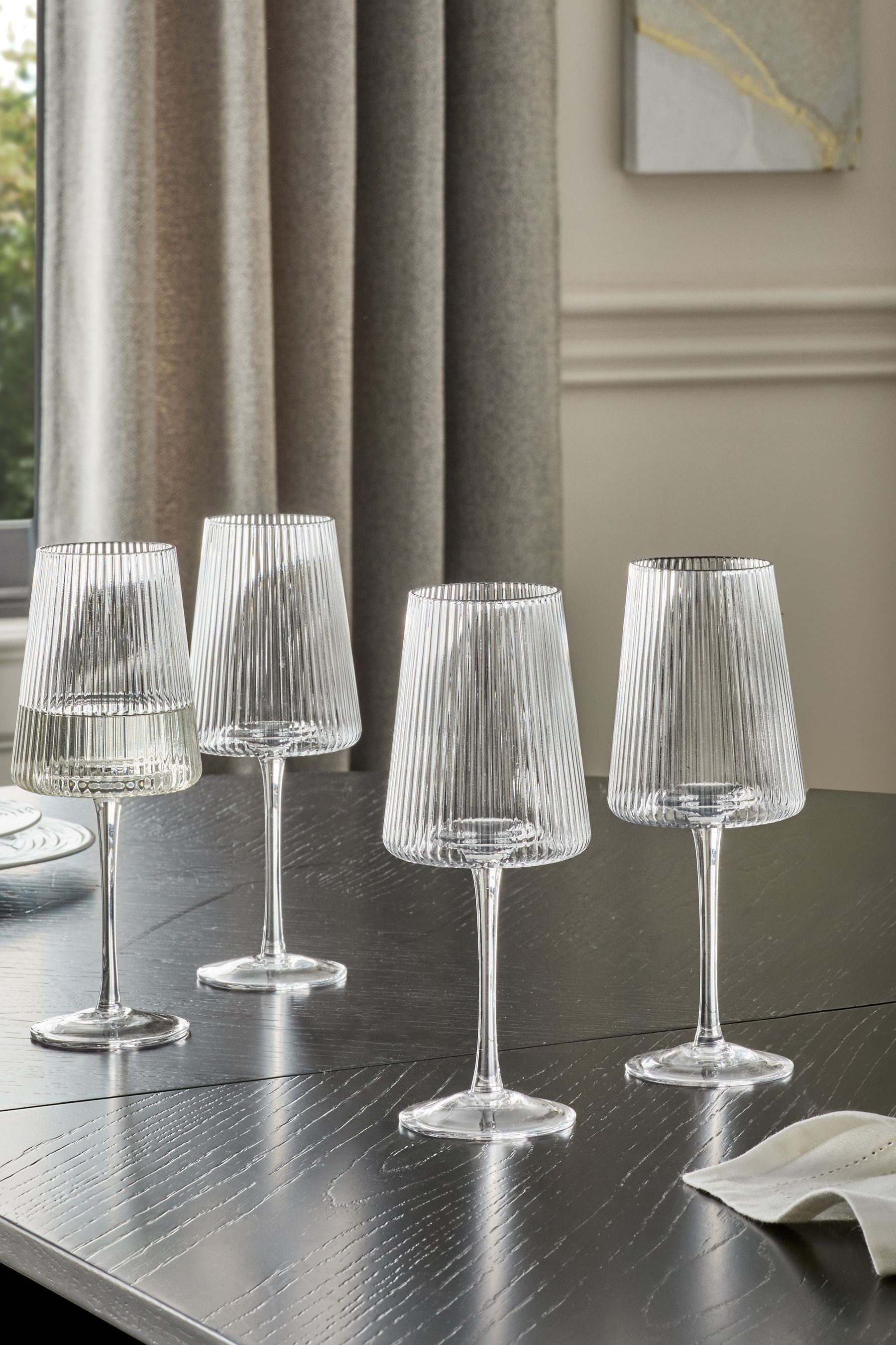 Next Weinglas Hollis Eckige Weingläser, 4er-Set, 4-tlg., Glas
