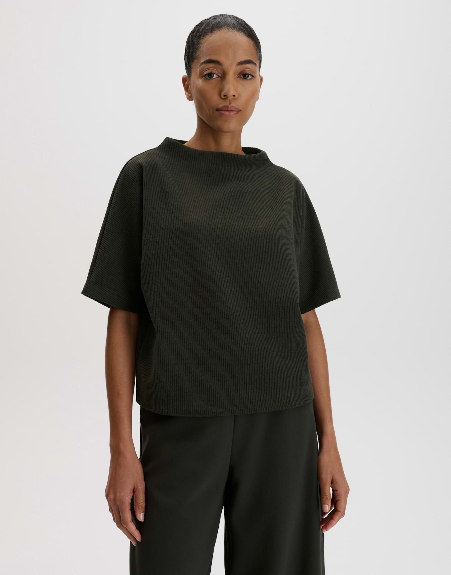someday Sweatshirt Uflor aus samtiger Cord Struktur Gerader Schnitt mit überschnittenem Halbarm und Funnel Neck