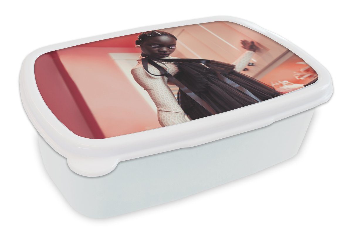 MuchoWow Lunchbox Frau - Pastell - Hohe Absätze - Porträt, Kunststoff, (2-tlg), Brotbox für Kinder und Erwachsene, Brotdose, für Jungs und Mädchen weiß