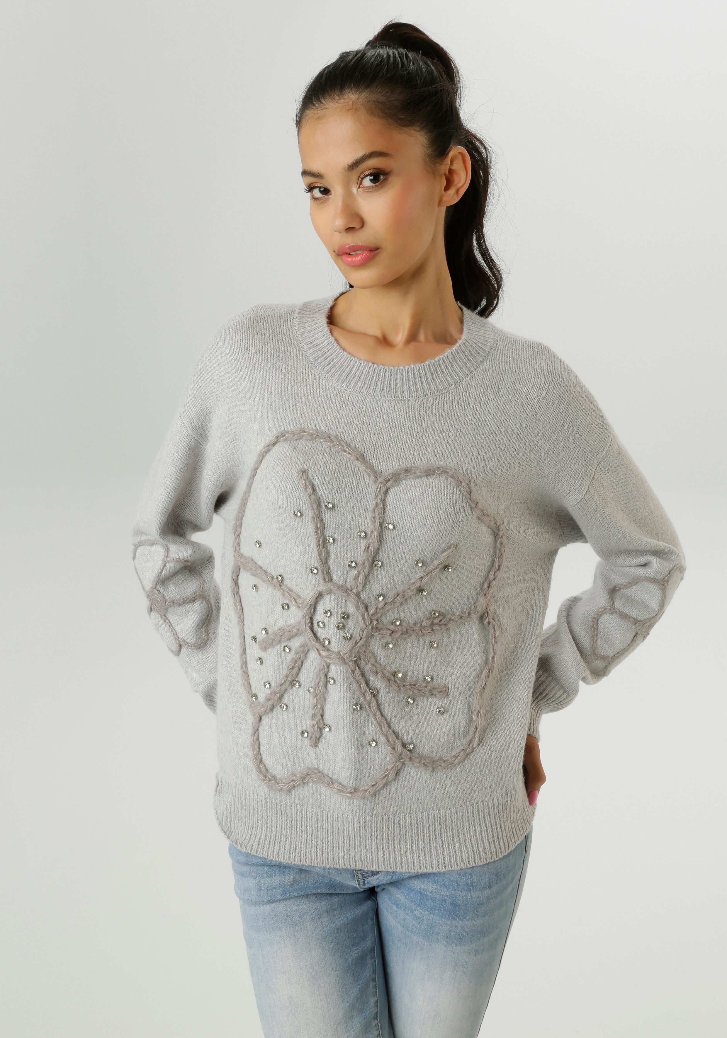 Aniston SELECTED Strickpullover vorne mit funkelnden günstig online kaufen