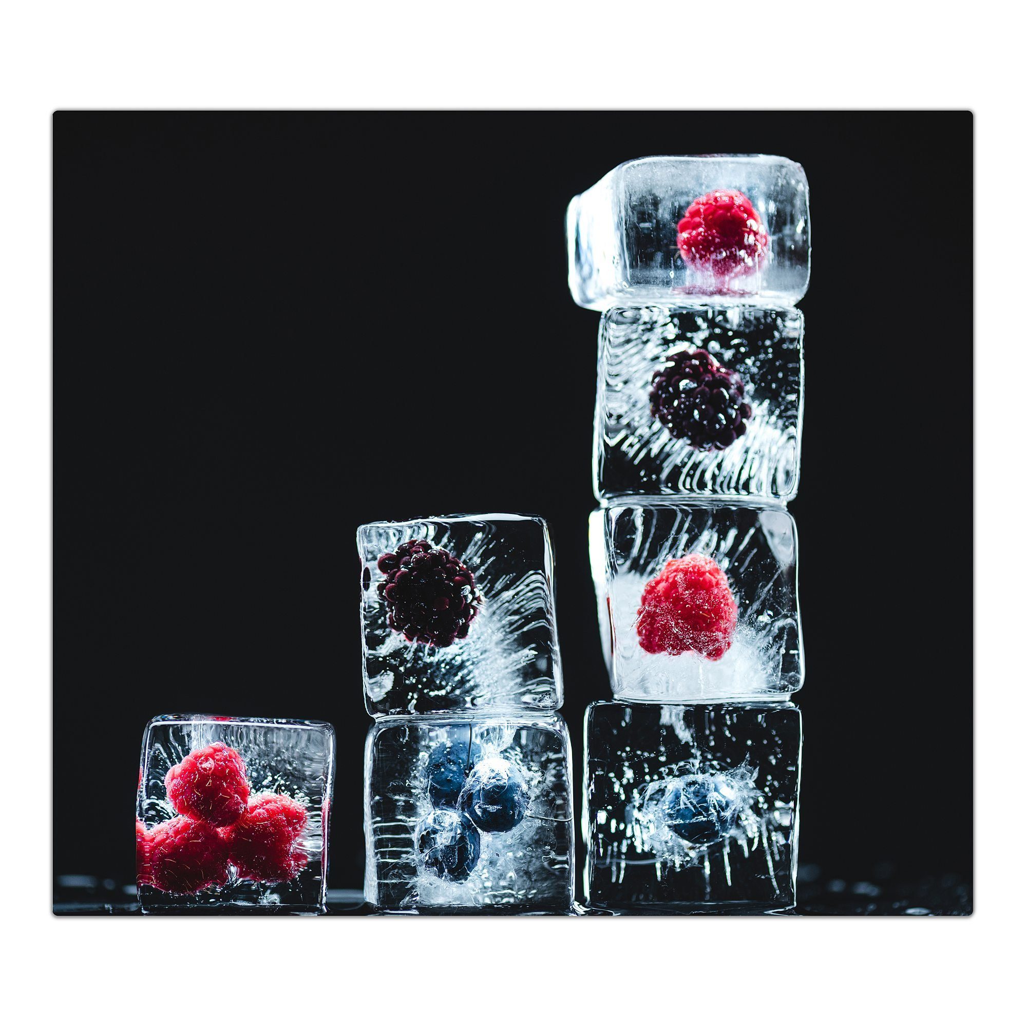 Primedeco Herd-Abdeckplatte Herdabdeckplatte Spritzschutz aus Glas Beeren in Eiswürfel, Glas, (1 tlg)