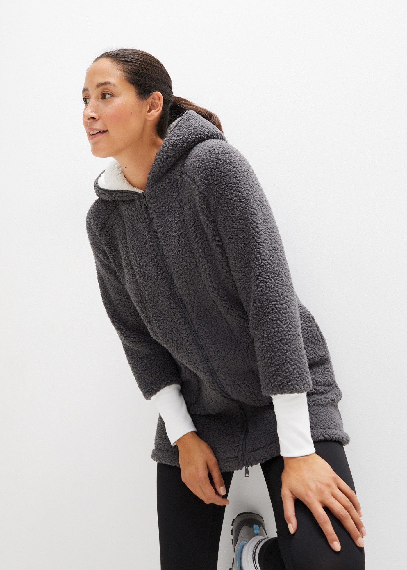 bonprix Fleecejacke Oversized-Passform, aus Teddyfleece, mit 2-Wege-Reißverschluss