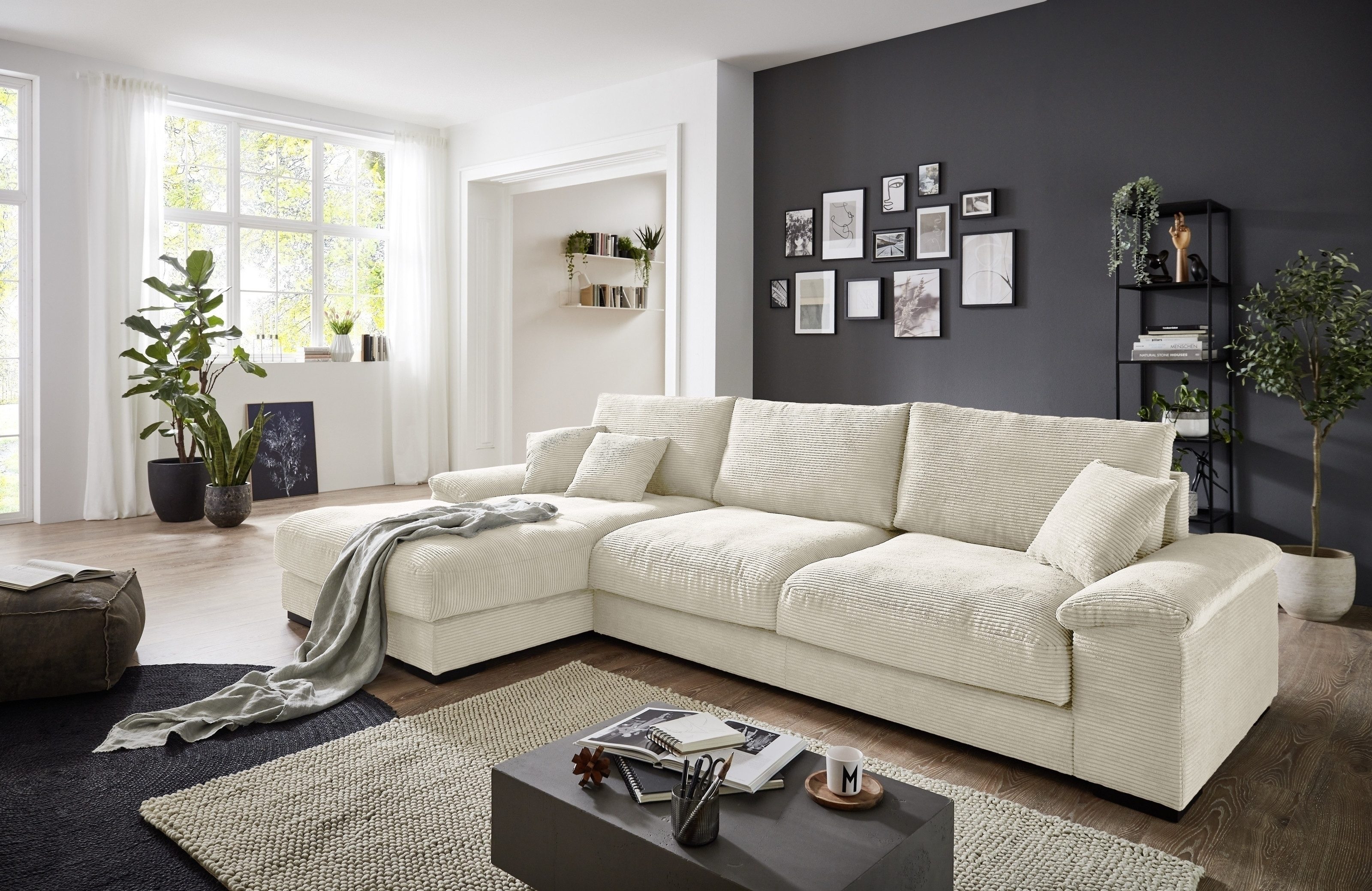 Iwaniccy Wohnlandschaft 6 Kissen, Daune, weicher Bezug Cord creme - 321x90x177cm (BxHxT)