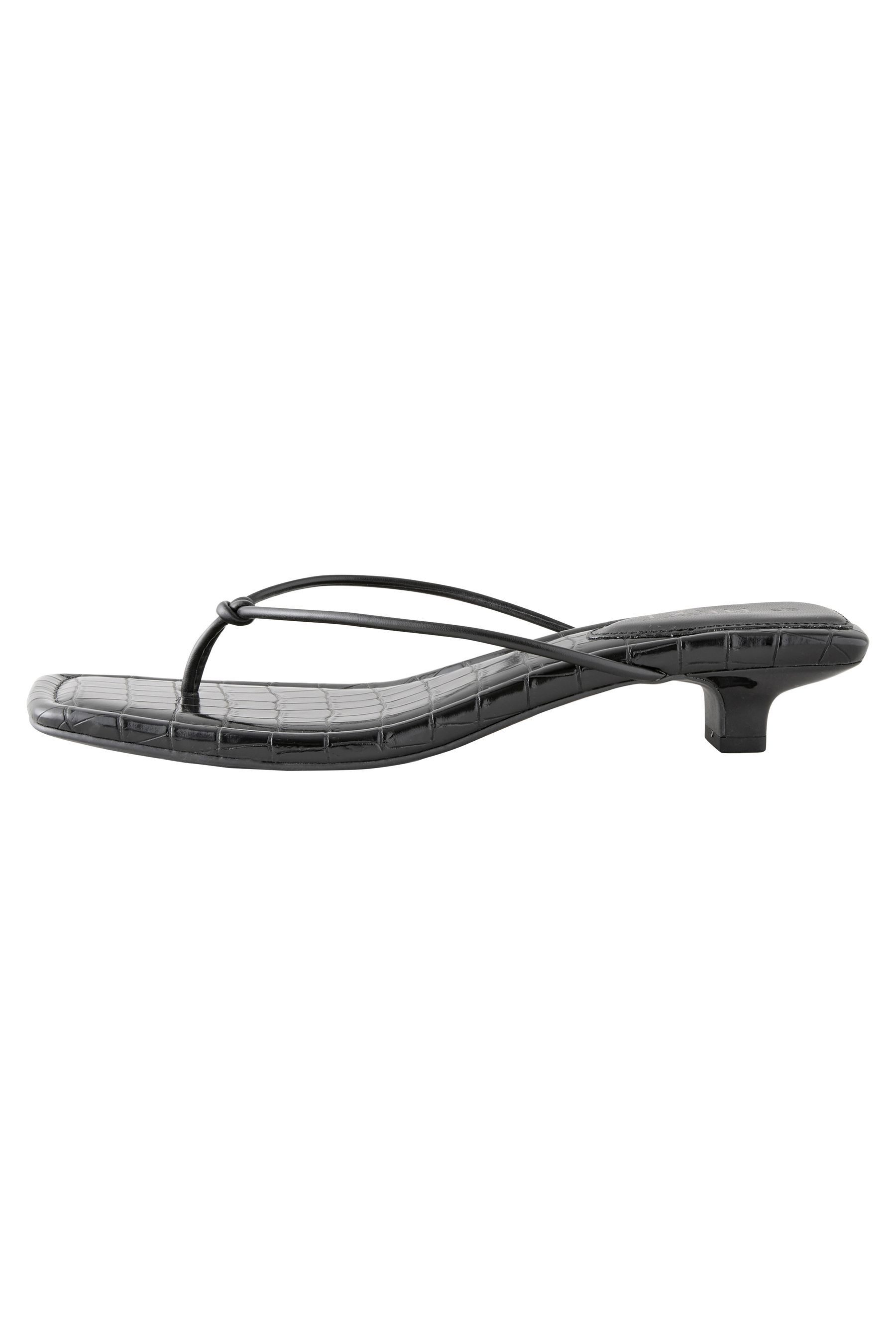 Next Forever Comfort® Zehentrenner mit flachem Absatz Zehentrenner (1-tlg)