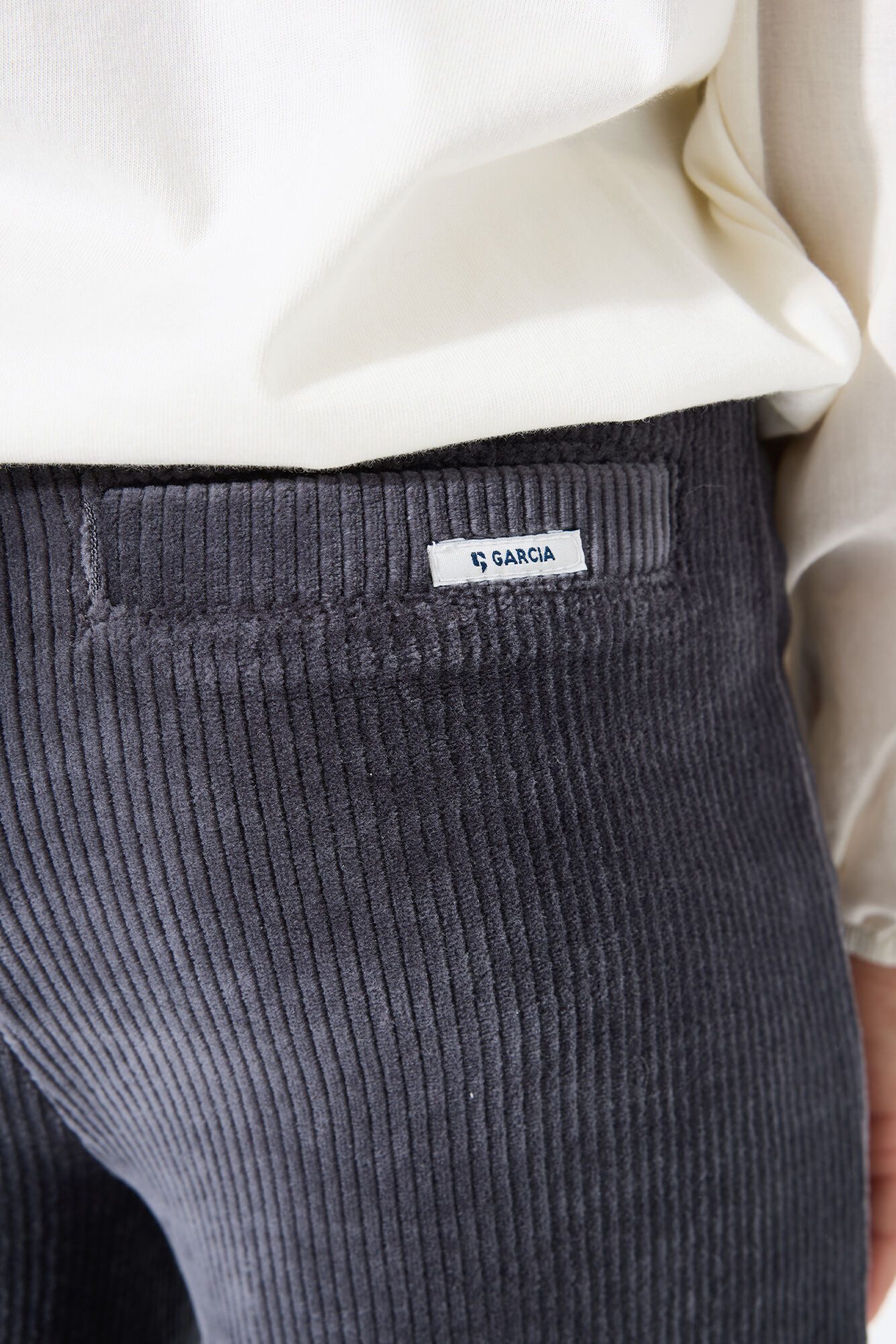 Garcia Cordhose wide leg 7/8 Länge