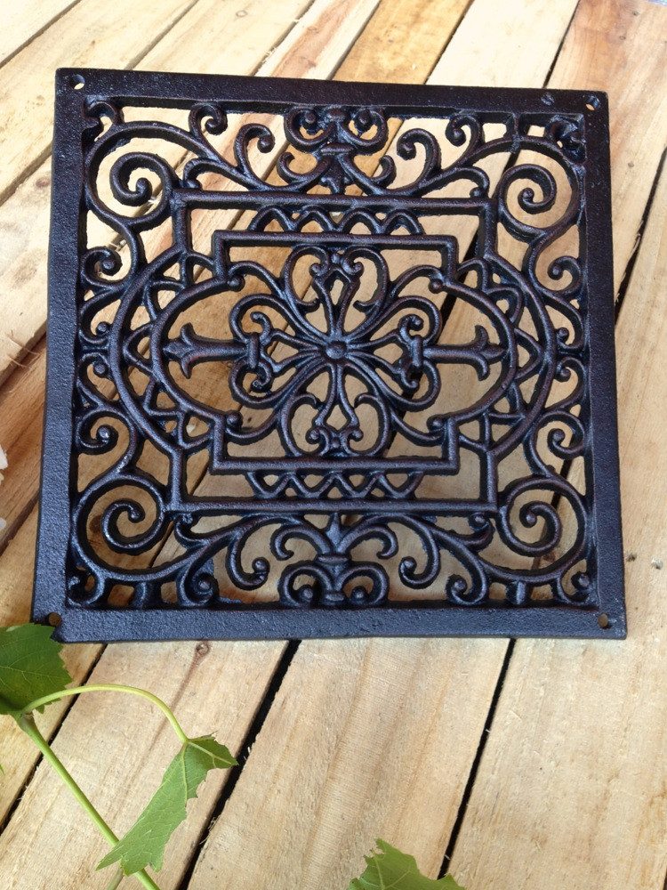 Antikas Wanddekoobjekt Gitter Quadrat Warmluftgitter, Ofen-Dekoration, Lüftungsgitter, Kamin – Bild 4 von 5