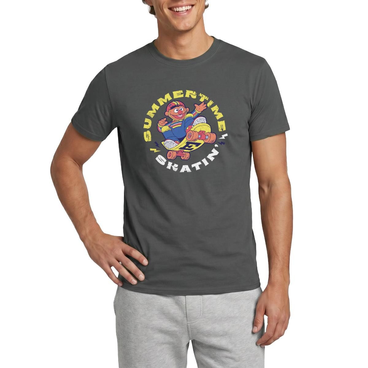 Spreadshirt T-Shirt Sesamstraße Ernie Summer Time Skatin' Skate Design Männer T-Shirt (1-tlg)