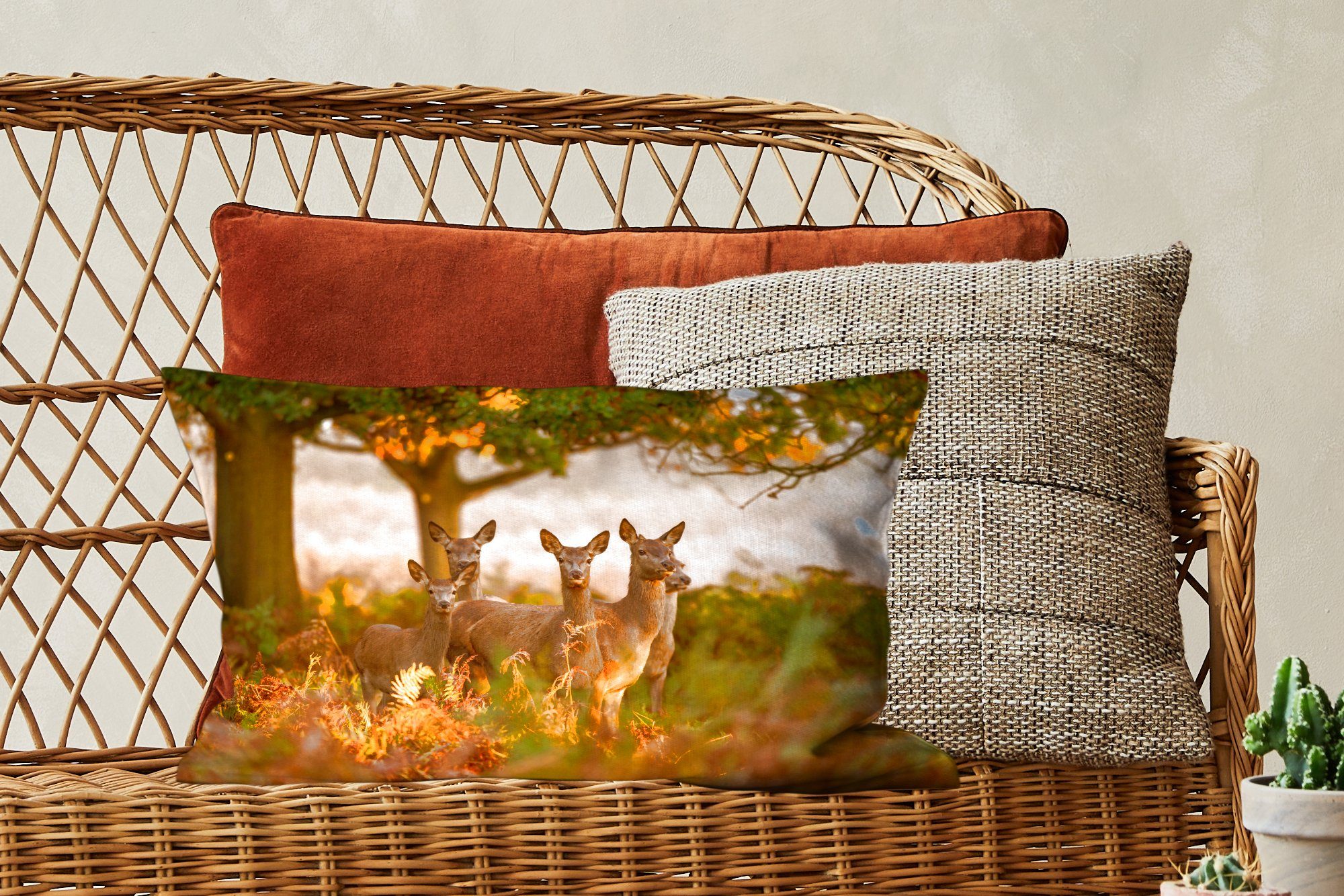 MuchoWow Dekokissen Herbst - Hirsche, Dekoration, Zierkissen, Füllung, Sonne mit Dekokissen - Wohzimmer Schlafzimmer