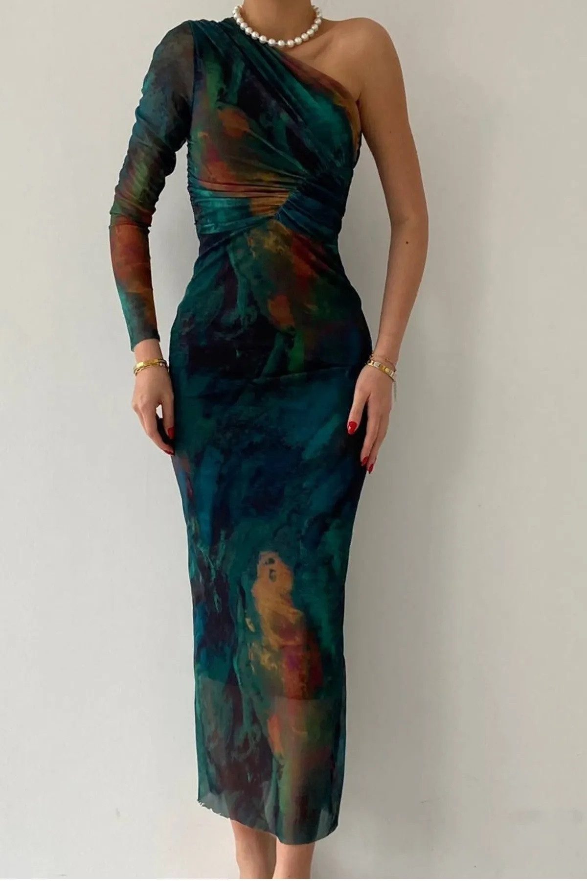 WOMAN VISION Midikleid Trägerloses Midikleid mit einem Ärmel und Digitaldruck