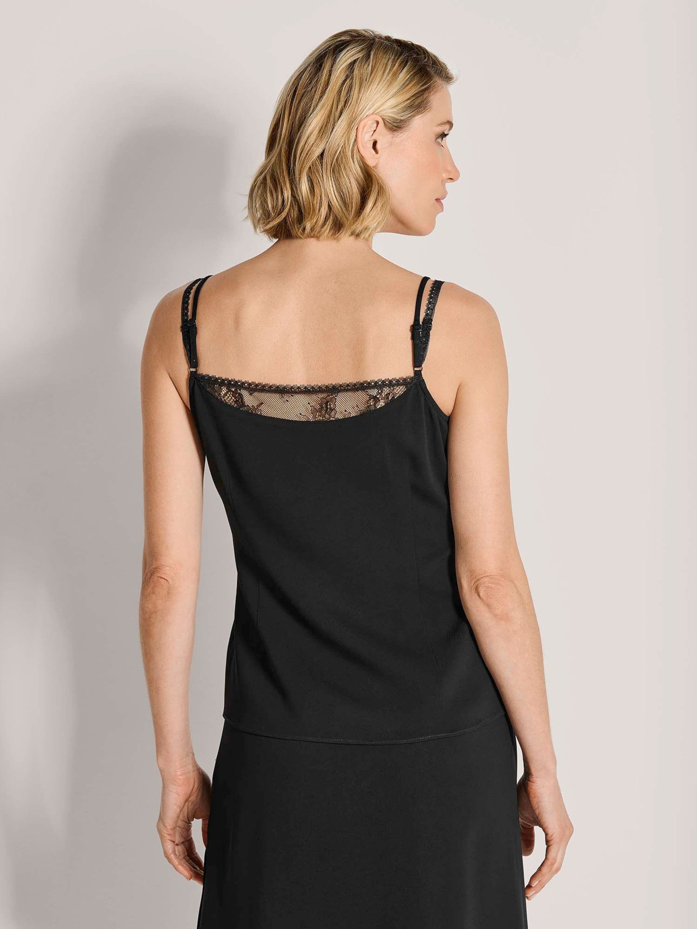 MADELEINE Shirttop Kurzarmoberteil mit edler Spitze Romantisches Design mit V-Ausschnitt und Spitze
