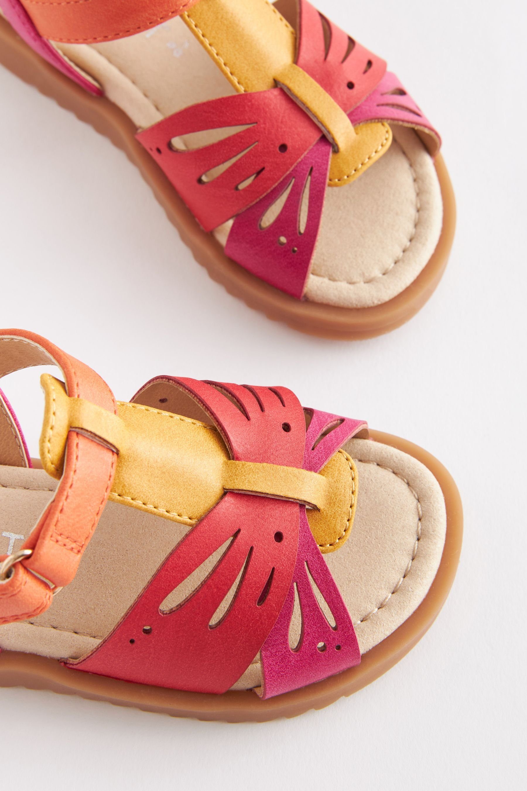 Sandaletten Pink Next Sandale (1-tlg) Schmetterling Bright