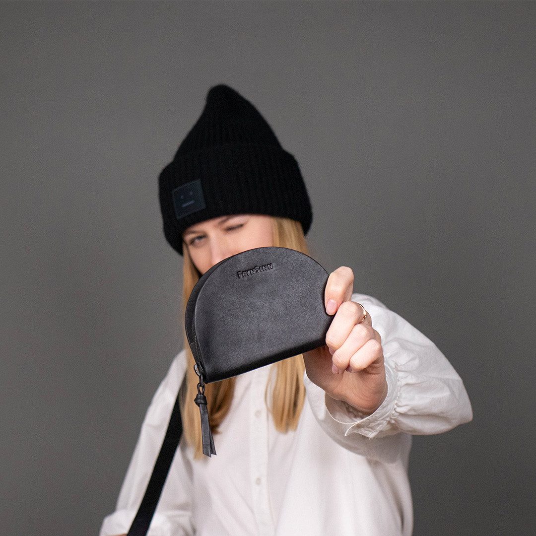 FEYNSINN Geldbörse echt Leder Damen Geldbeutel groß schwarz STINE, Portemonnaie Echtleder für Damen, Wallet, Brieftasche schwarz