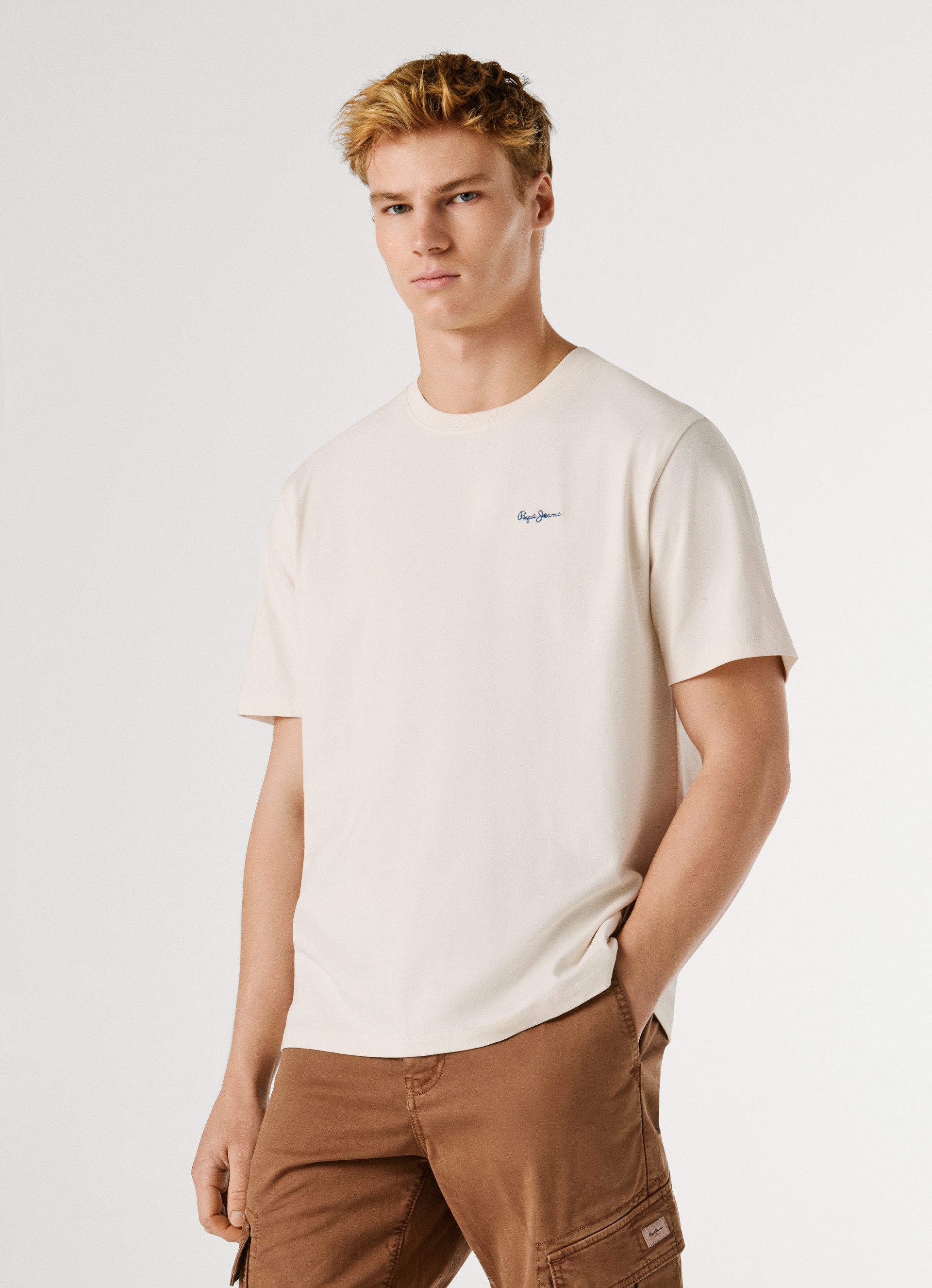 Pepe Jeans T-Shirt CONTRAST CONNOR mit Rundhals und gesticktem Logo – Bild 2 von 5