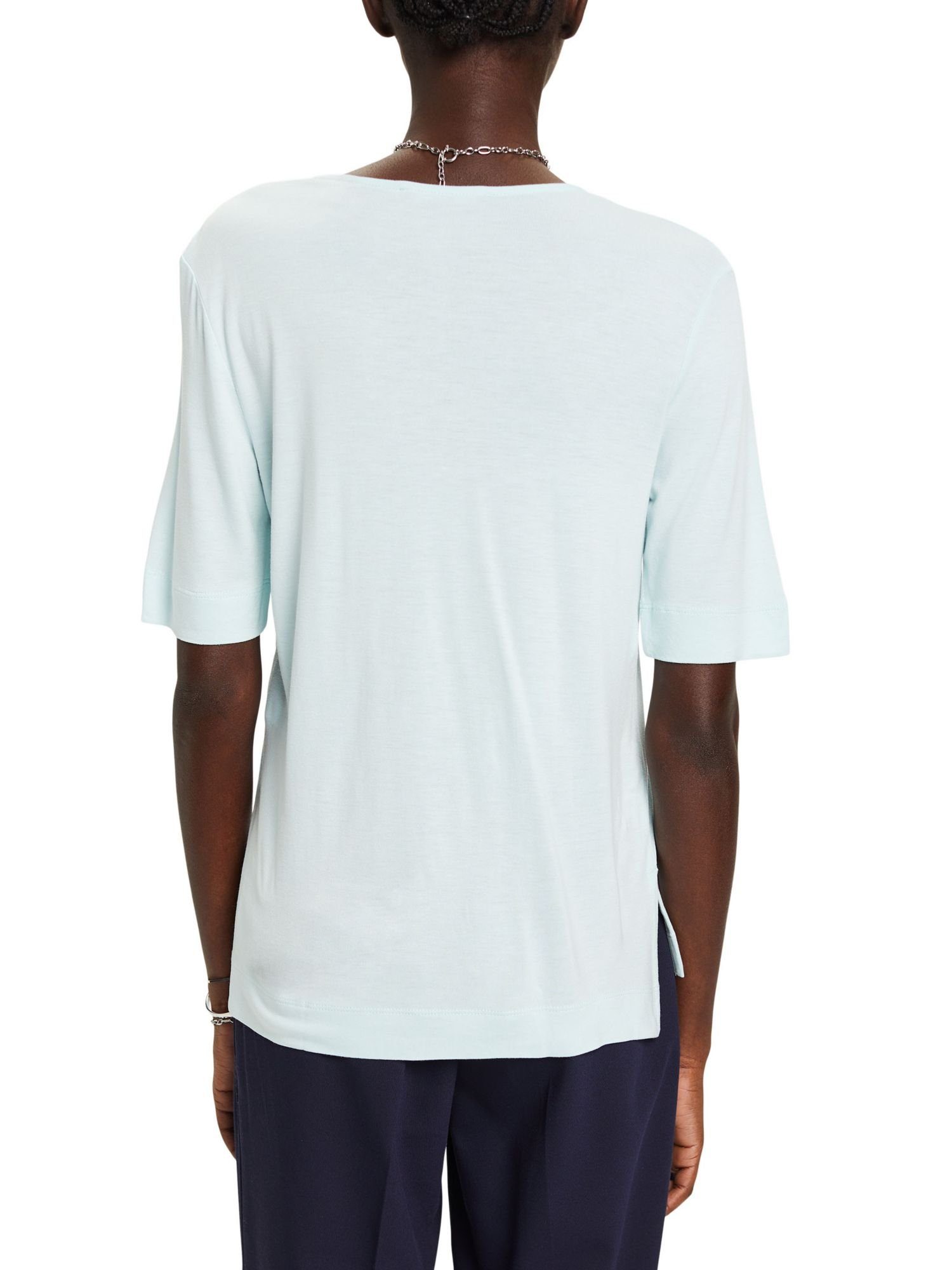 Esprit Collection T-Shirt V-T-Shirt LIGHT Metallic-Print mit Viskose AQUA aus GREEN (1-tlg)