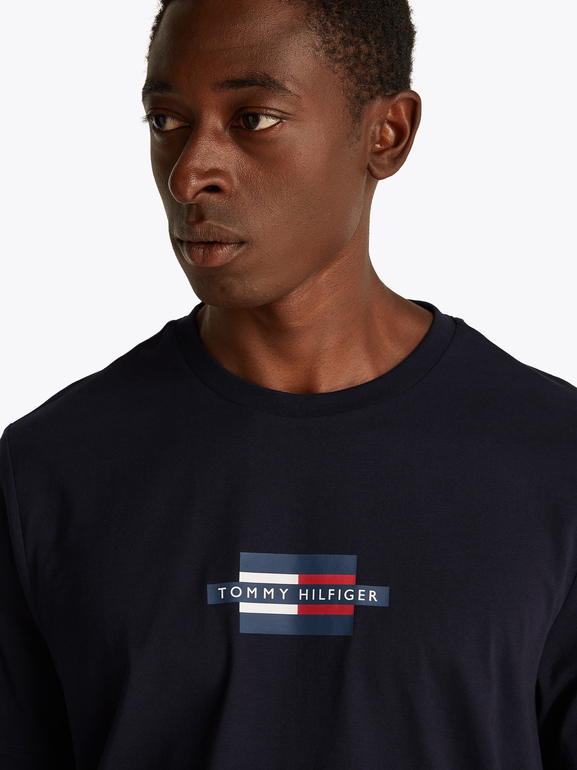 Tommy Hilfiger Kurzarmshirt FLAG BOX TEE günstig online kaufen