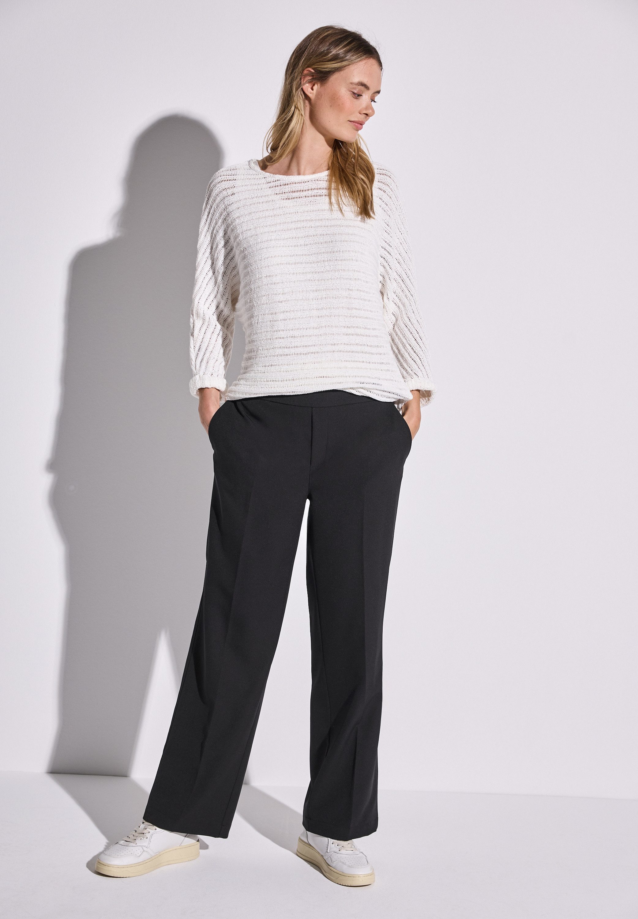 STREET ONE Stoffhose im Loose Fit – Bild 4 von 5