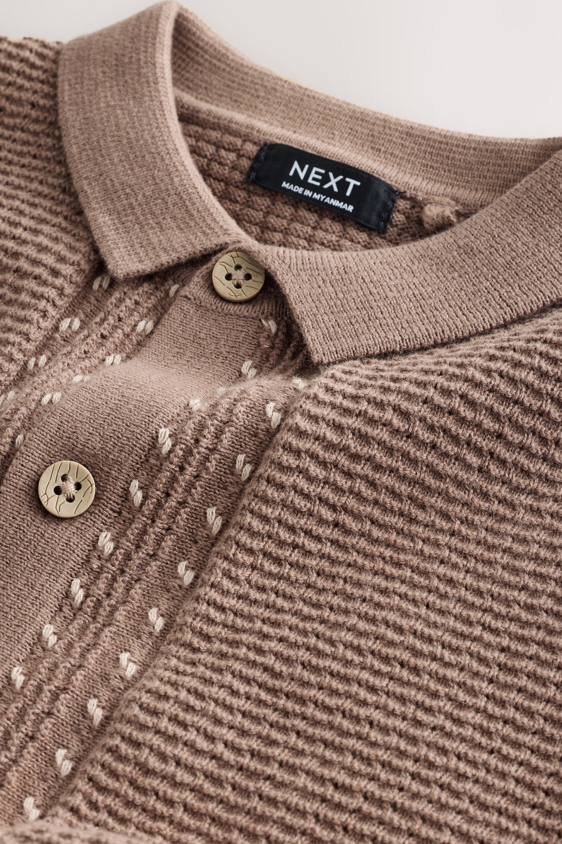 Next Shirt & Shorts Strukturiertes Strick-Poloshirt und Shorts, Set (2-tlg)