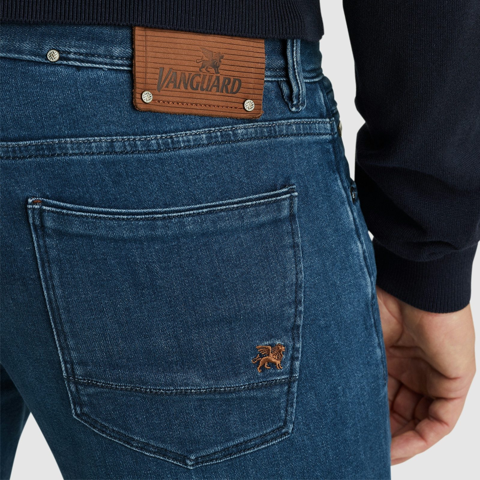 Vanguard Bequeme Jeans