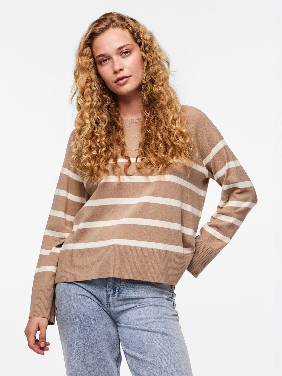 pieces Rundhalspullover PCSIA LS KNIT NOOS BC