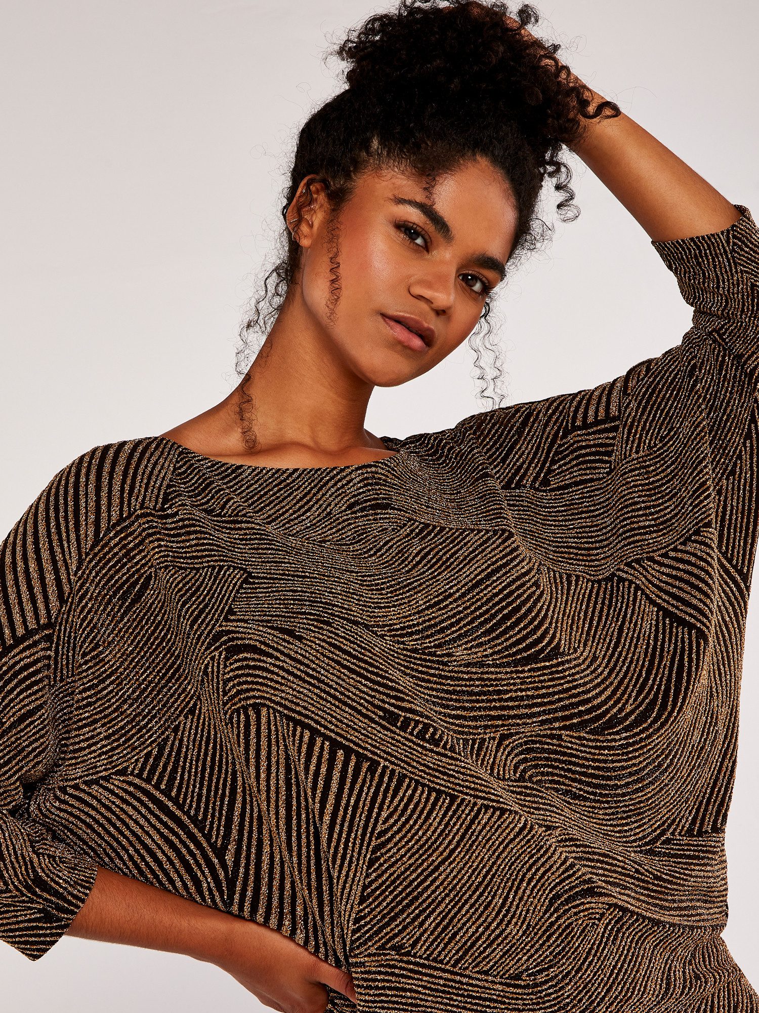 Apricot Fledermausshirt 3/4 Arm Top (1-tlg) im Metallic-Look