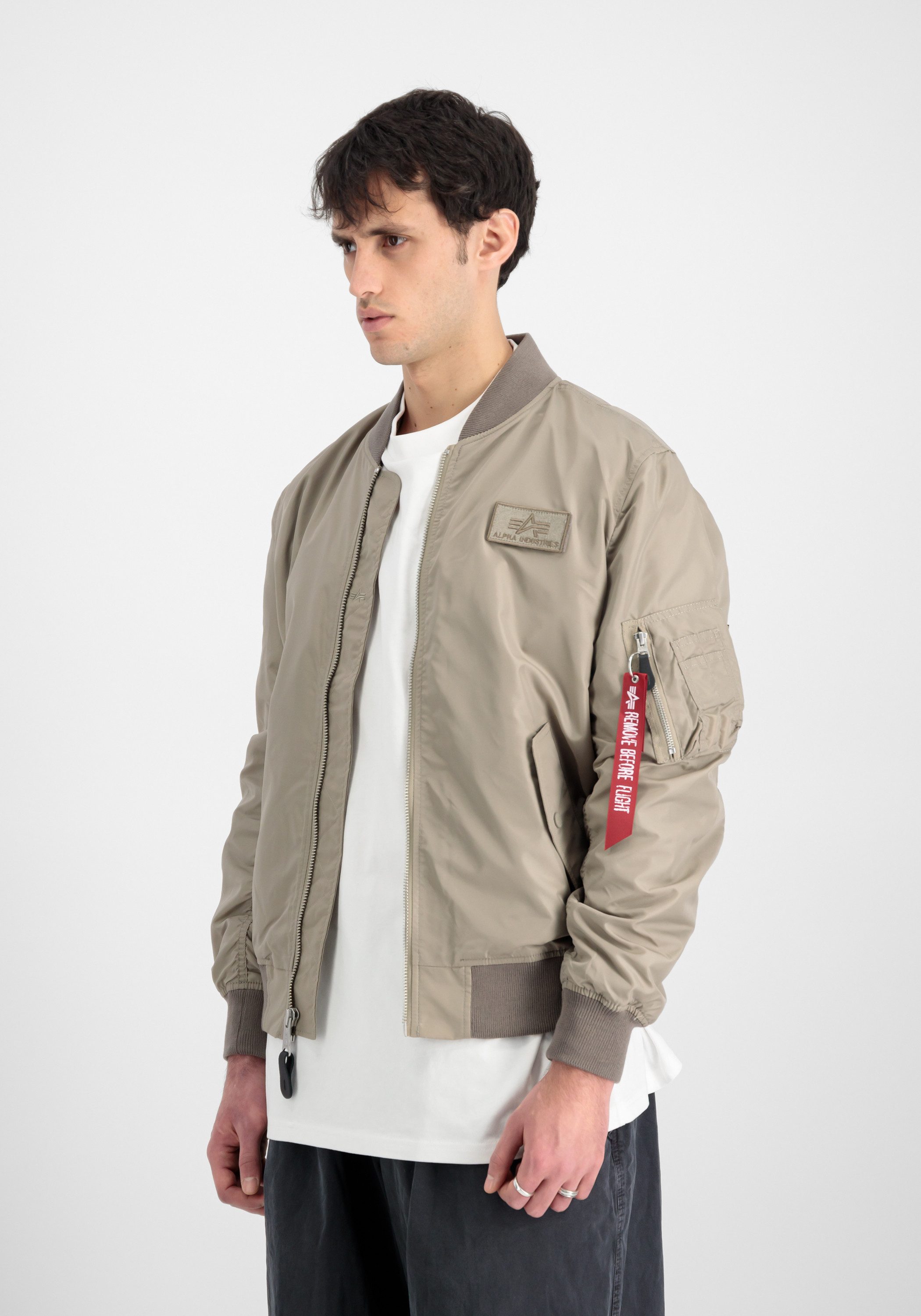 Alpha Industries Bomberjacke MA-1 TTC Light