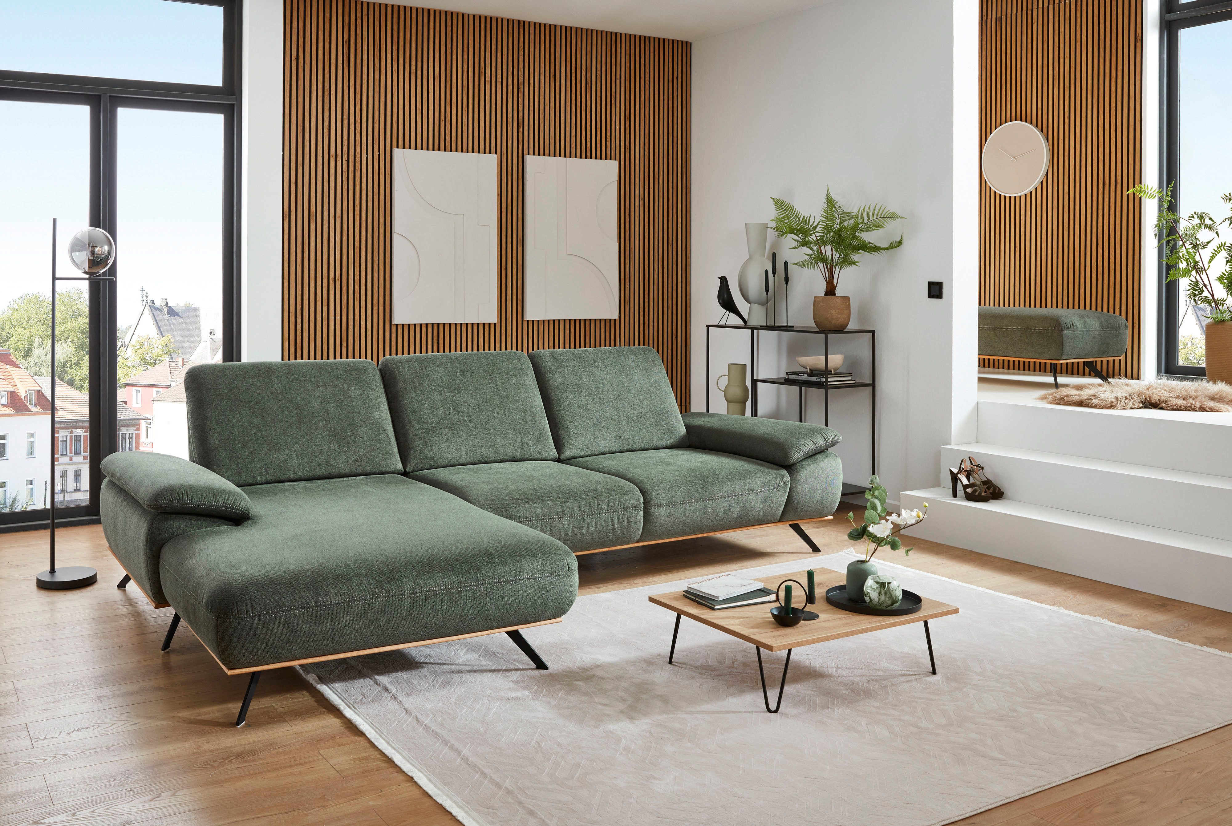 Die PlanBar Ecksofa ZE-EM18063, Breite 322 cm, 2 Teile, wahlweise mit Sitztiefen- und Armteilverstellung