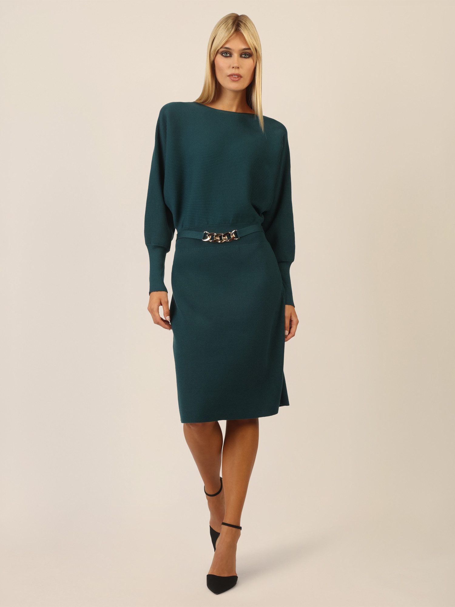 Apart Strickkleid mit Gliederkette Detail Gürtel günstig online kaufen