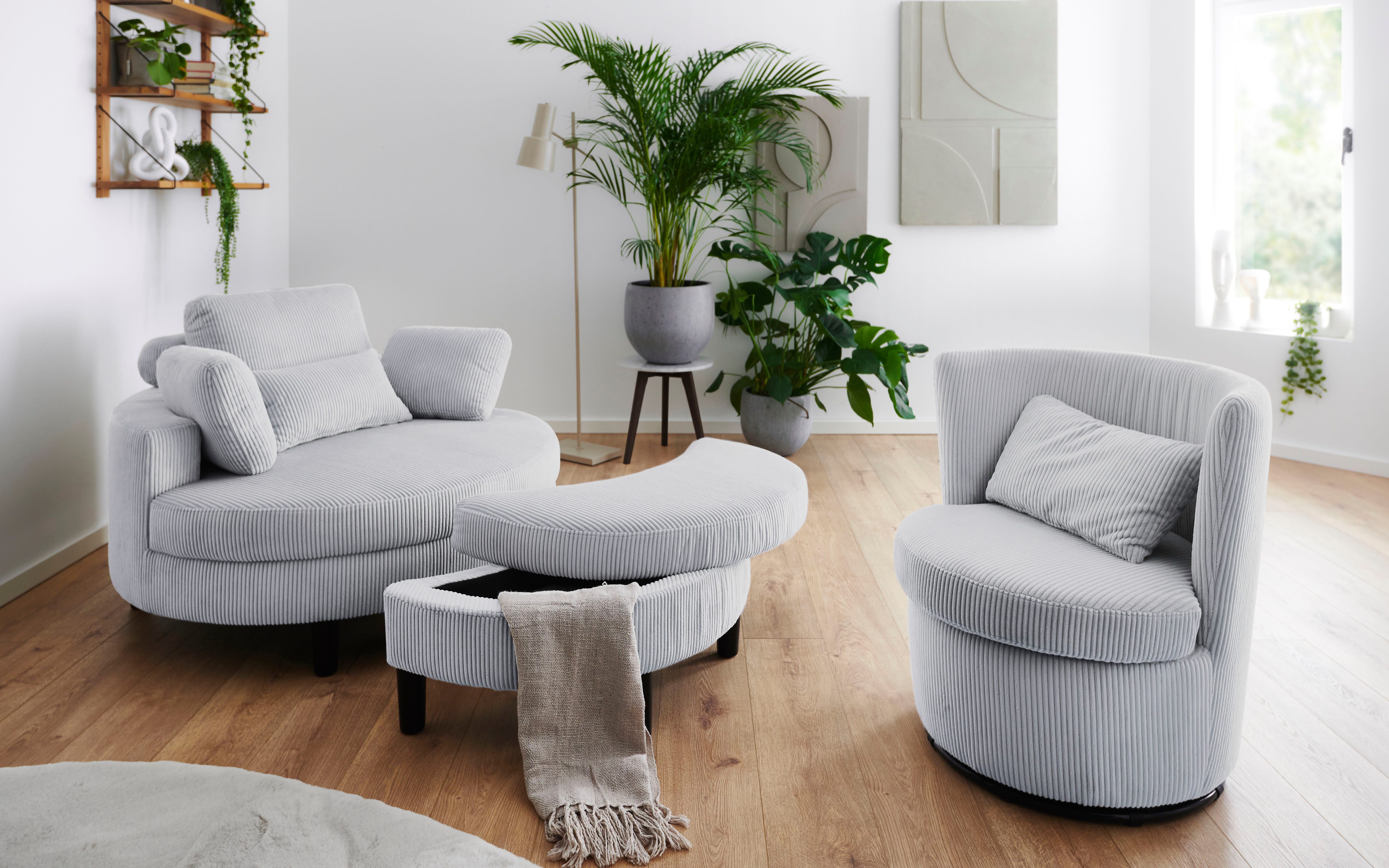ATLANTIC home collection Loveseat Ravi Sessel, B: 114 cm, Sitzhöhe: 42 cm, XXL- Sessel, mit Stauraumhocker, Rückenstütze & 4 Zierkissen