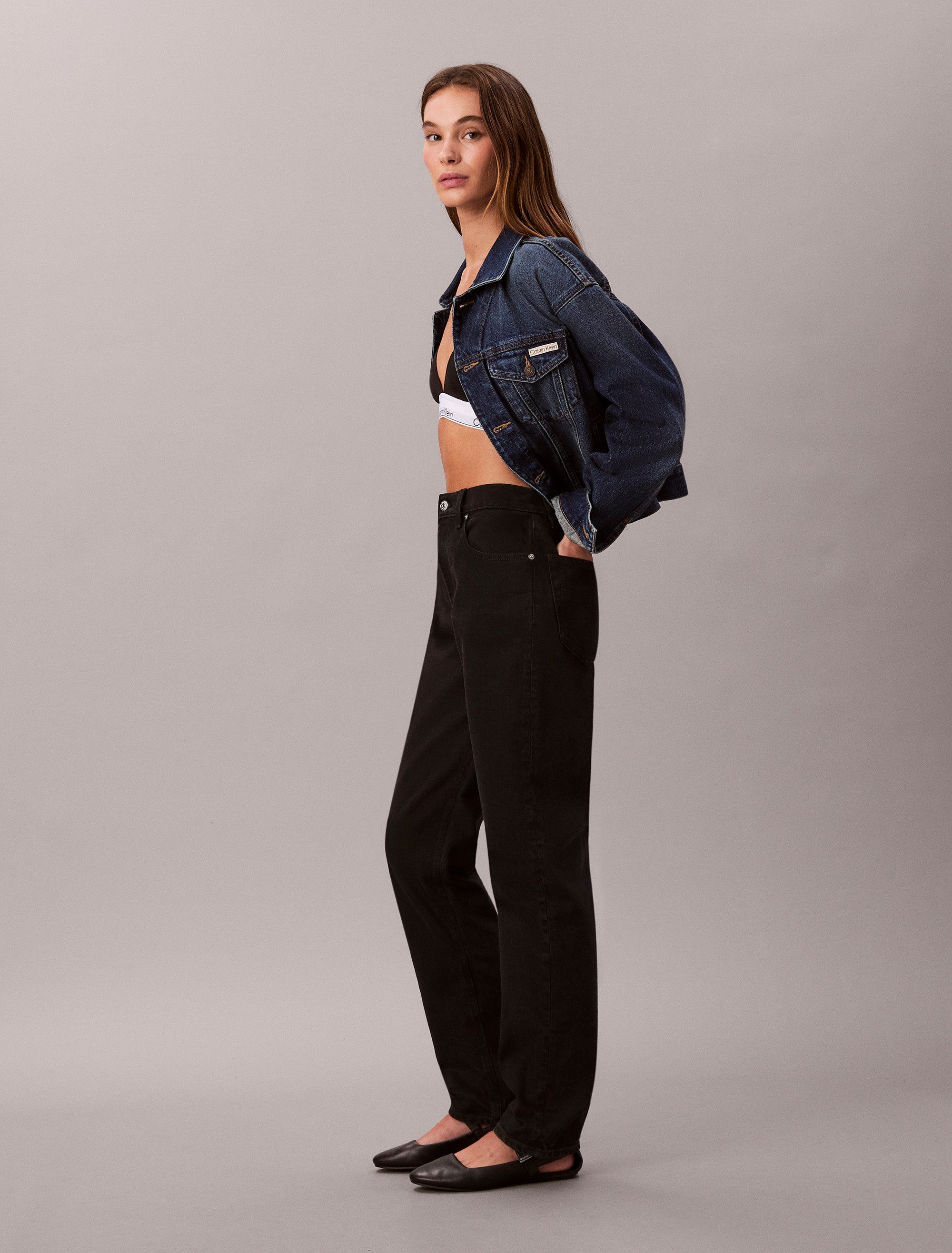 Calvin Klein Jeans Mom-Jeans NEW MOM JEAN mit Markenlabel am Bund