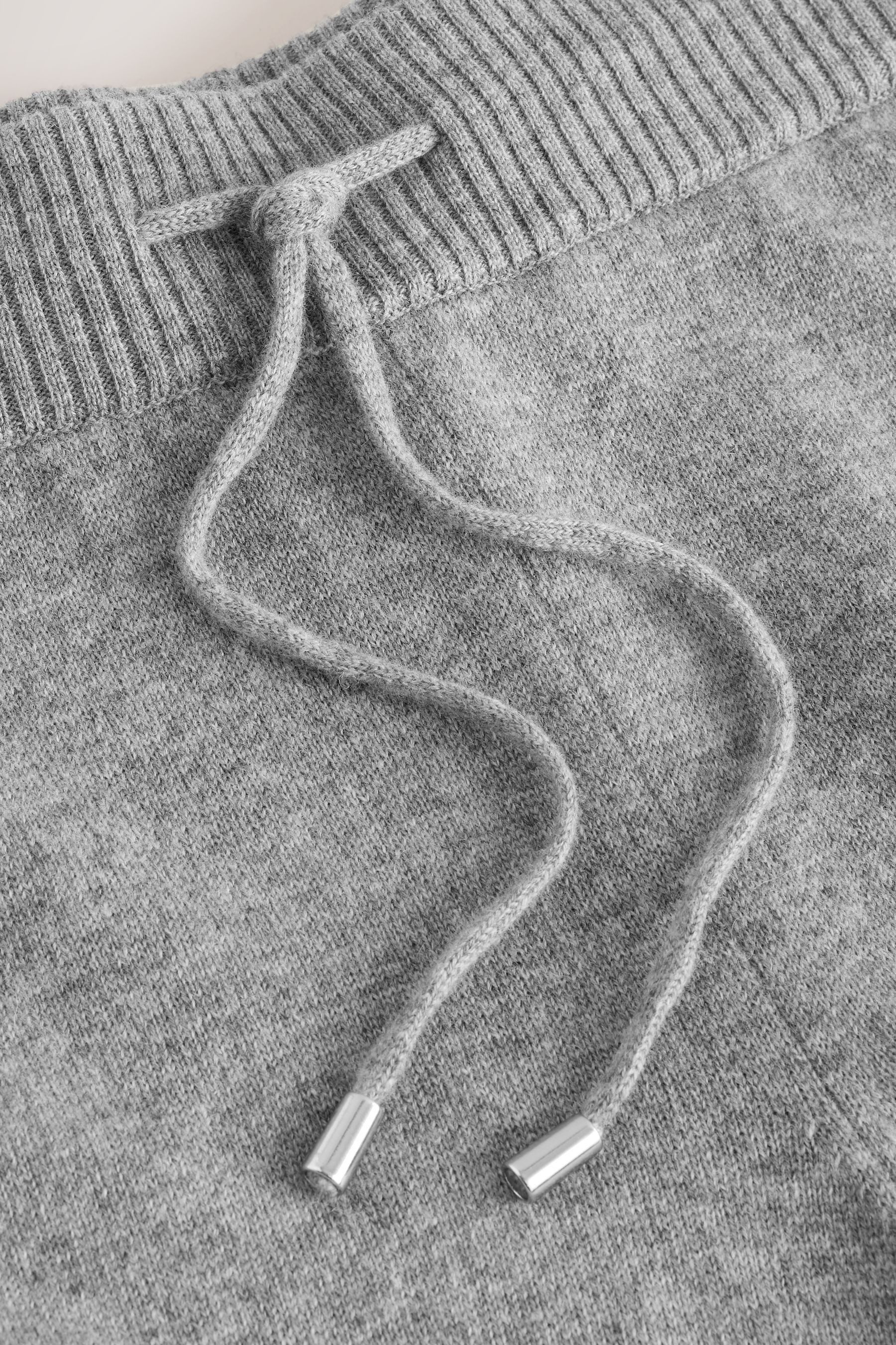 Next Jogginghose Gestrickte Co-Ord Jogginghose aus Kaschmirmix (1-tlg) günstig online kaufen