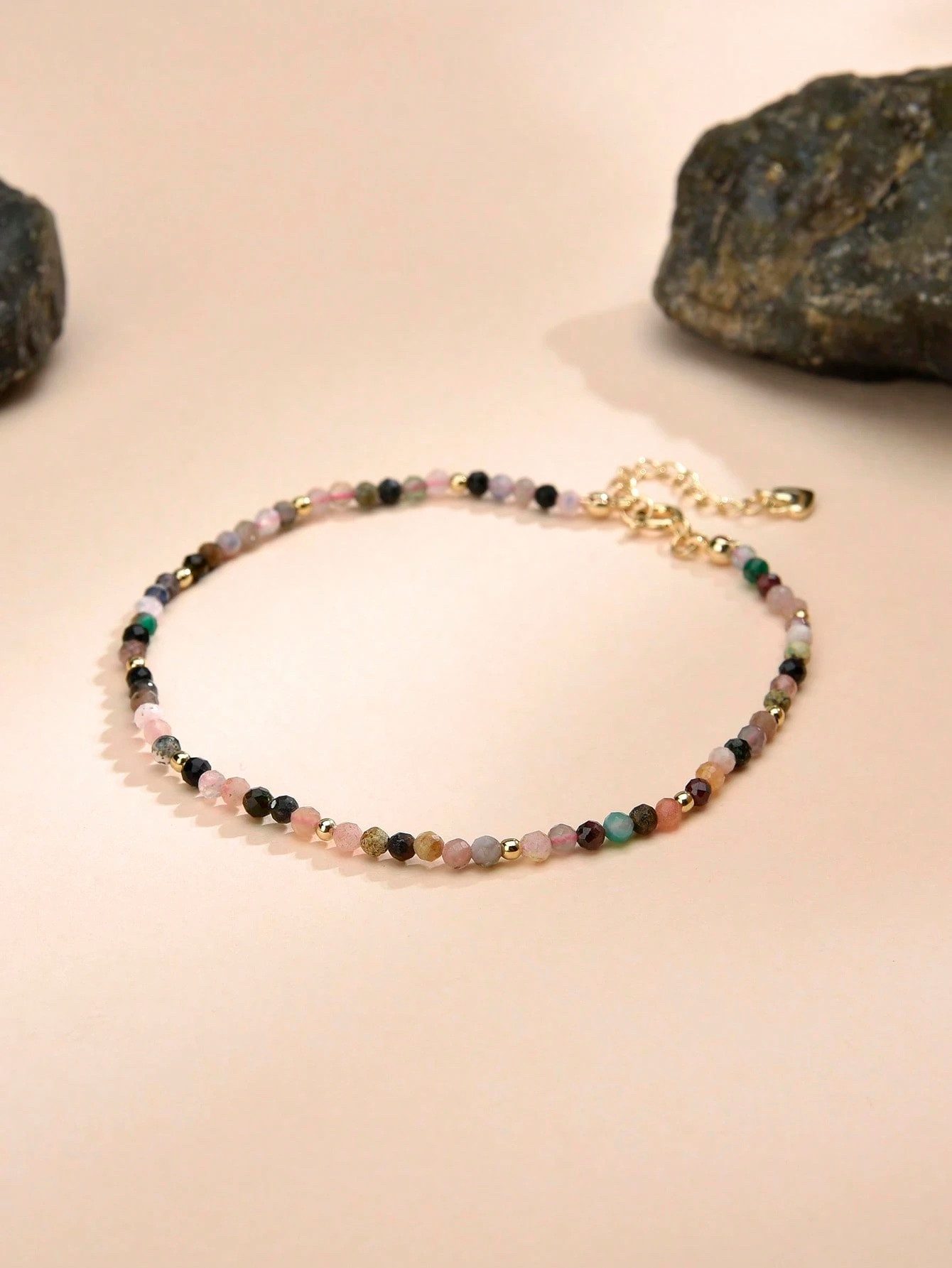 The Beauty House Fußkette zarte Perlenfußkette in Regenbogenfarben, verstellbar, Sommer Ювелирные изделия für Strand & Alltag