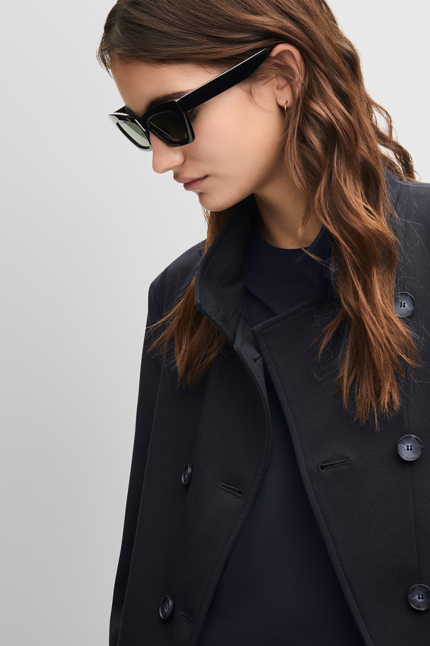 Cinque Kurzblazer CILOKO Stehkragen, taillierter Schnitt, elastischer Materialmix