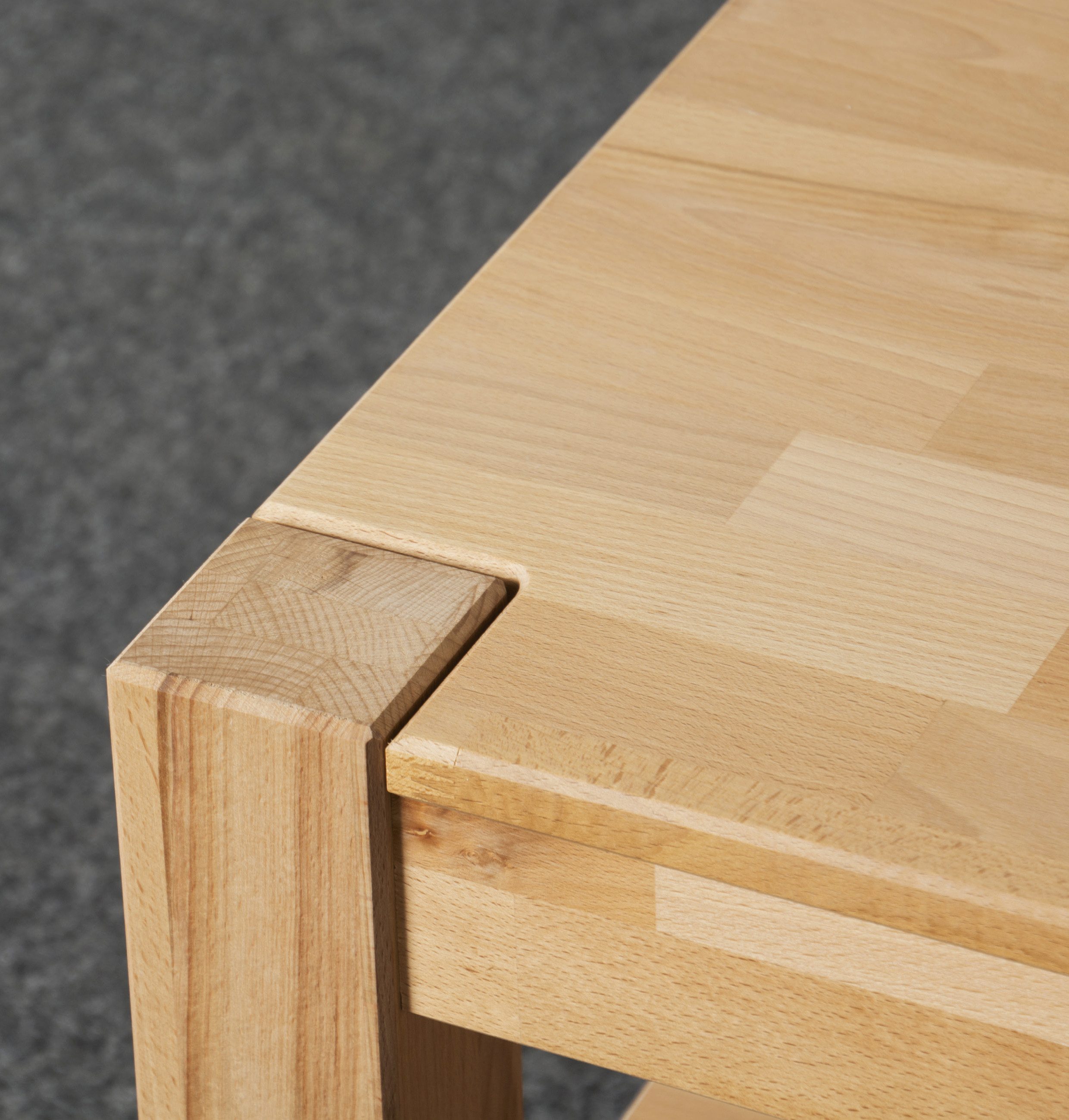 VOGL Möbelfabrik Couchtisch Toronto, in 2 Größen, mit Ablageboden, teilmassiv, Höhe 46 cm, Made in Germany