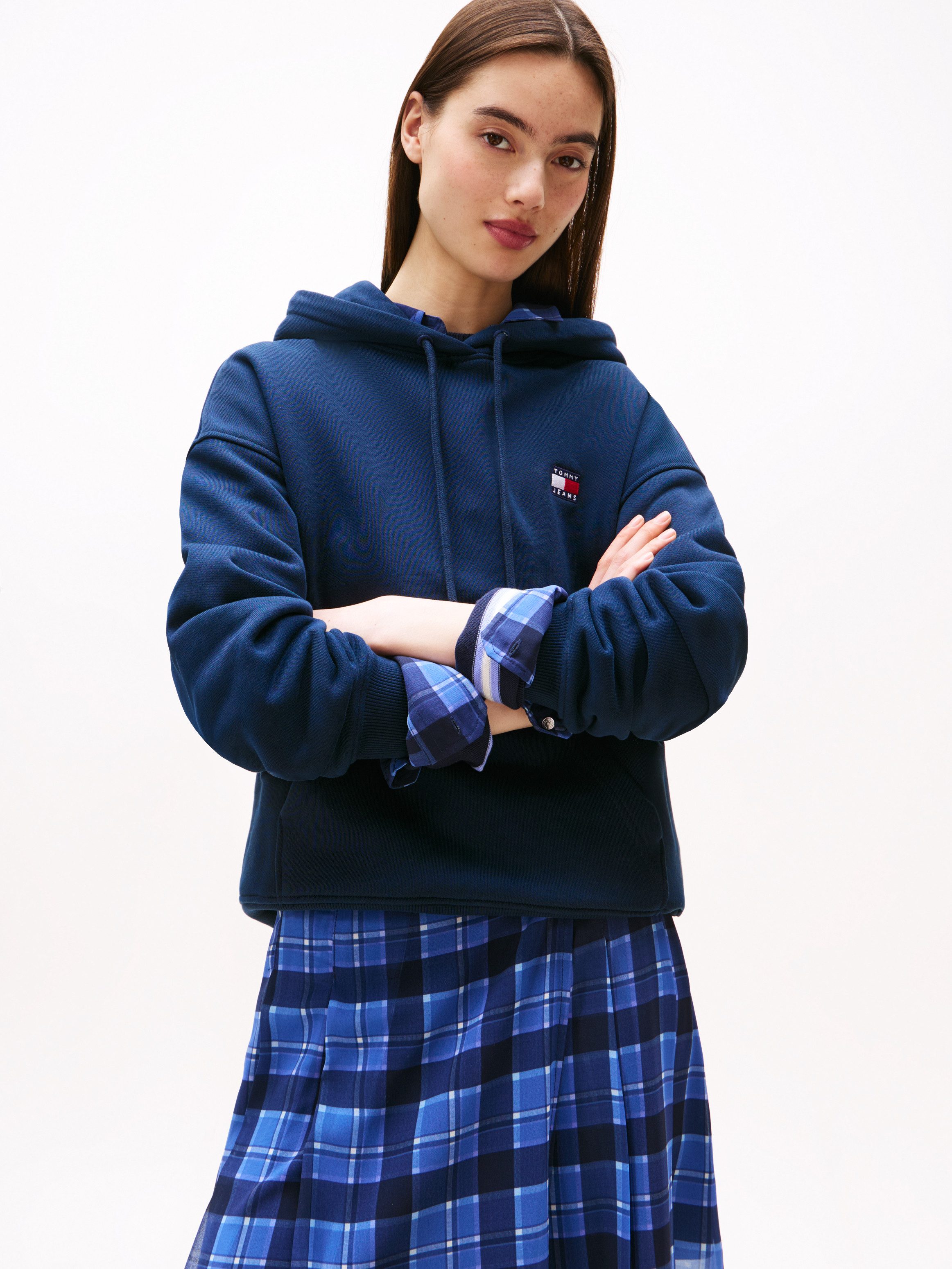 Tommy Jeans Hoodie TJW BXY BADGE HOODIE EXT mit Logo-Badge günstig online kaufen