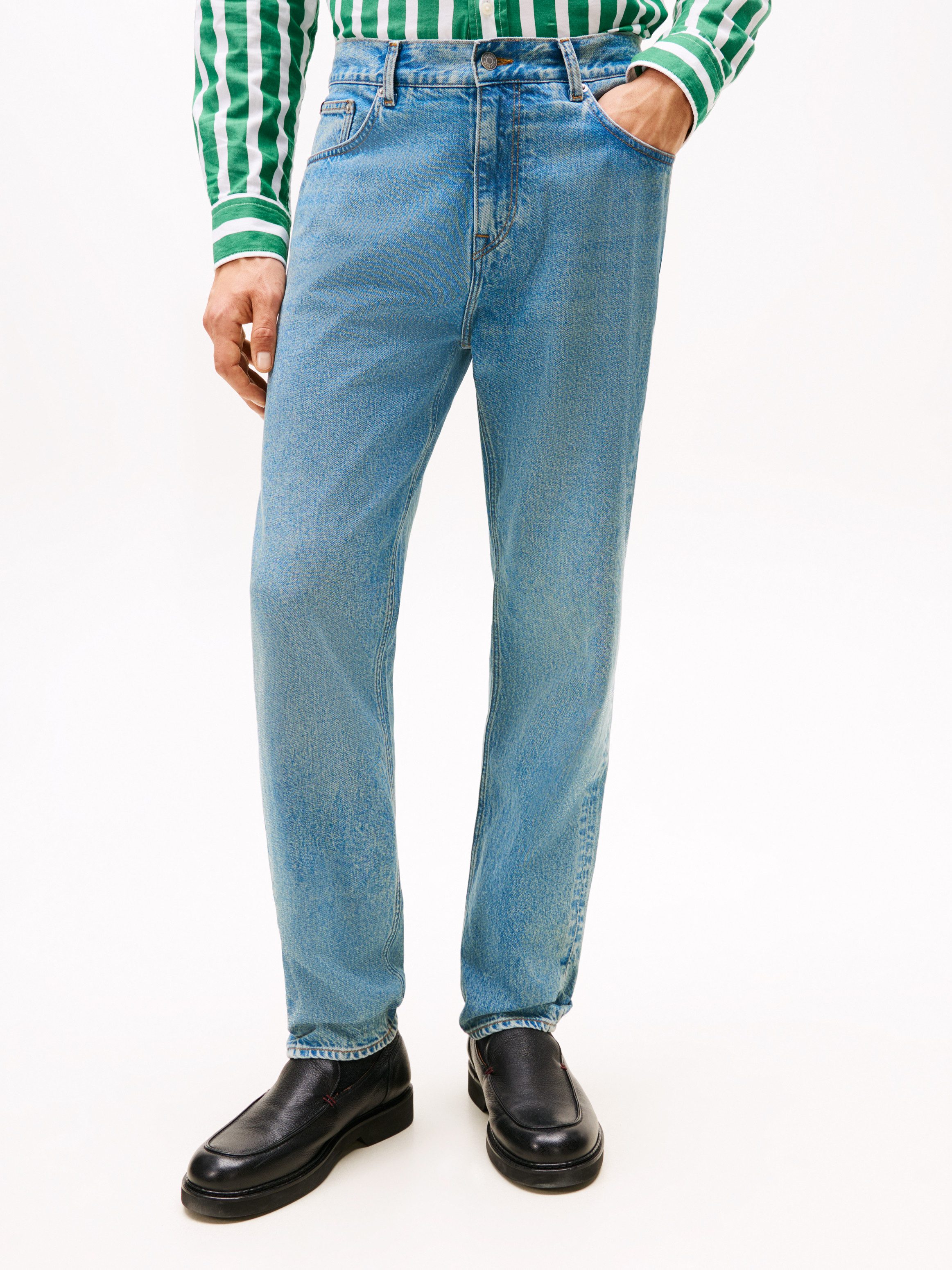 Tommy Hilfiger Tapered-fit-Jeans HARLEM mit Fade-Effekten