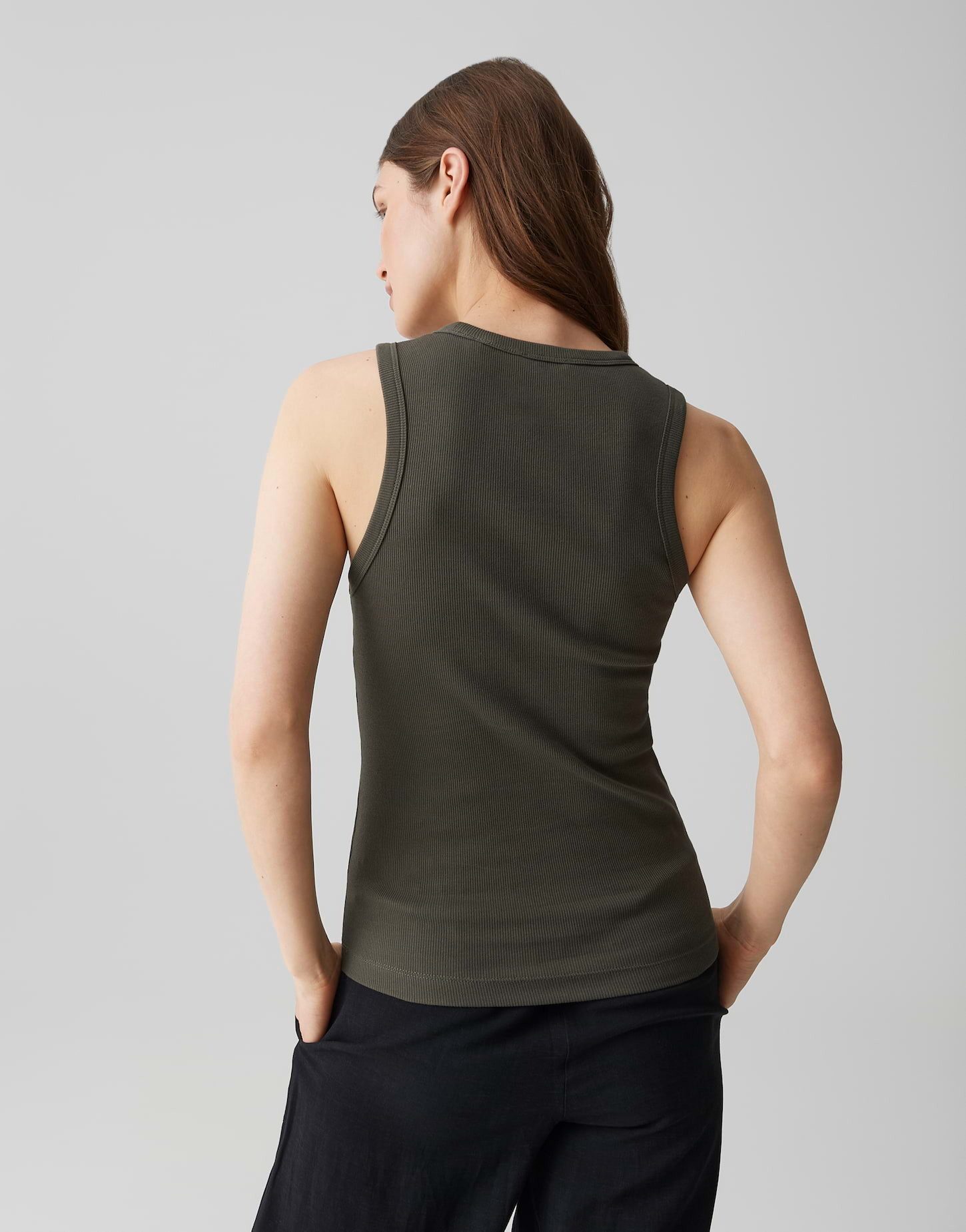 OPUS Tanktop Ilesso aus Baumwolle in schmaler Passform Ärmellos geschnitten für sommerliche Looks