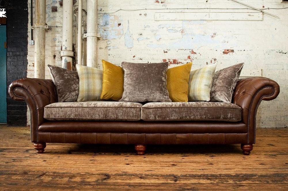 Chesterfield-Sofa Traditionelles Luxus Barock Rokoko Sofa Sitzmöbel Chesterfield Stoff