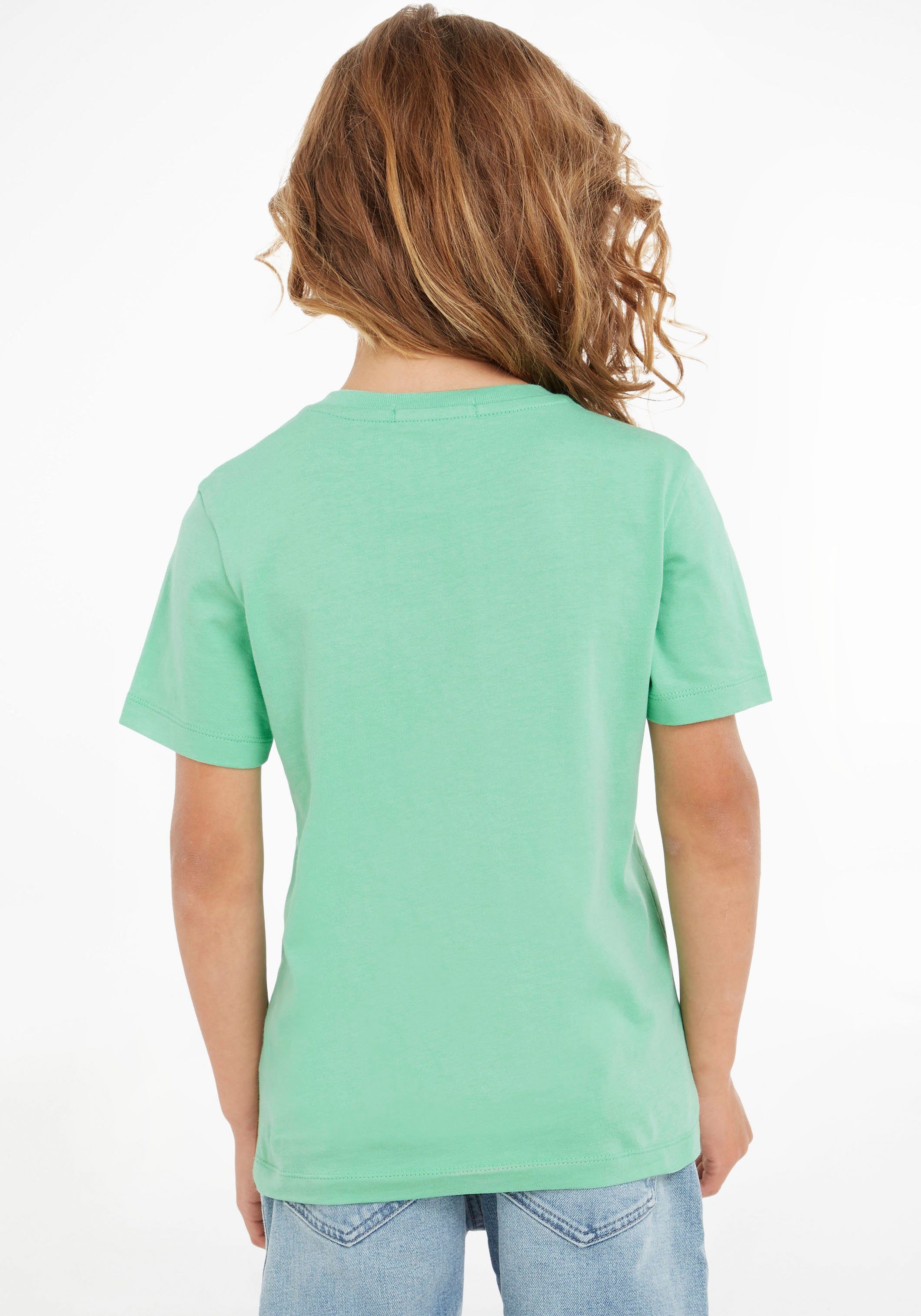 T-Shirt grün Jeans Calvin Klein mit Rundhalsausschnitt