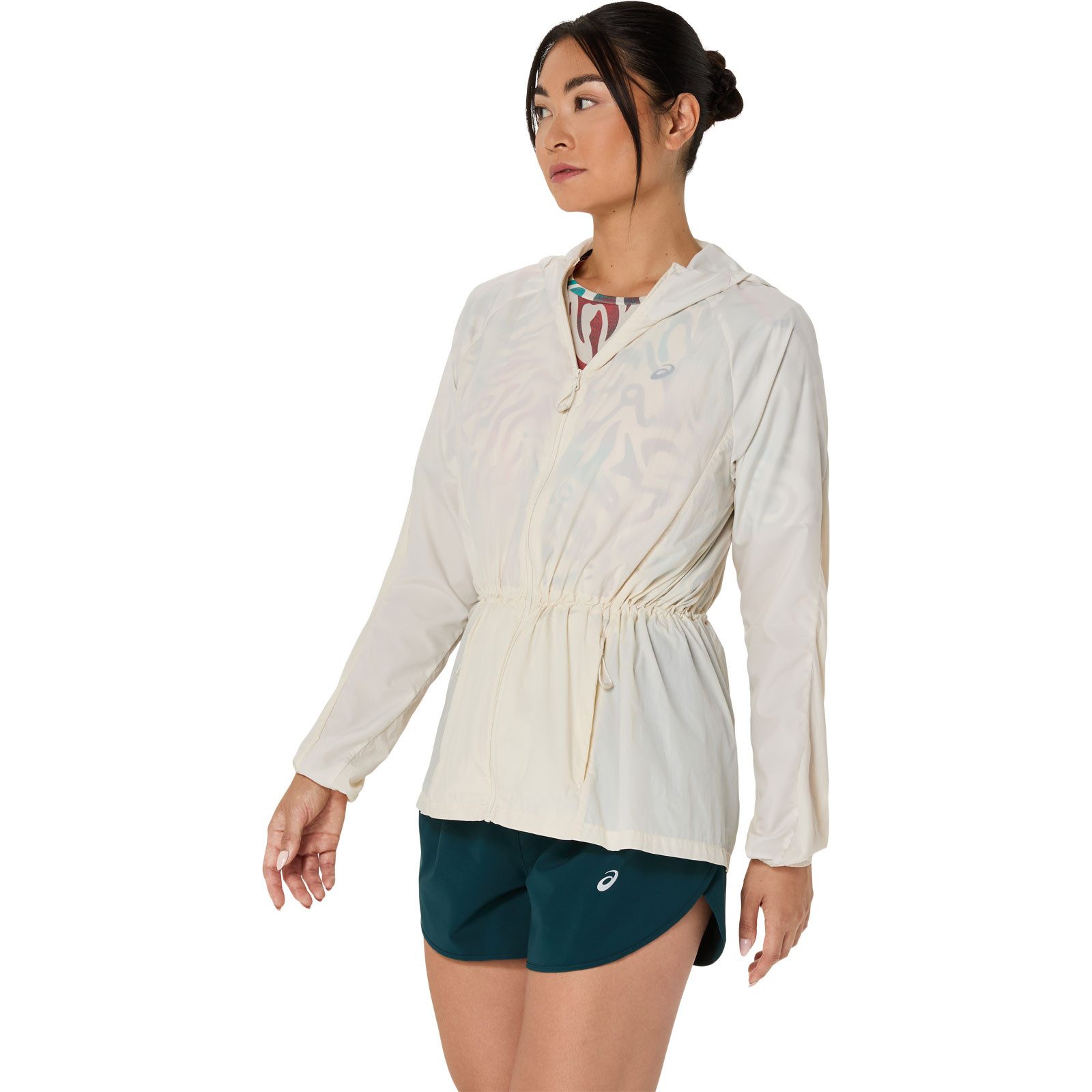 Asics Laufjacke Road Packable Jacket Lady 2012D076-200 Kann leicht verstaut werden