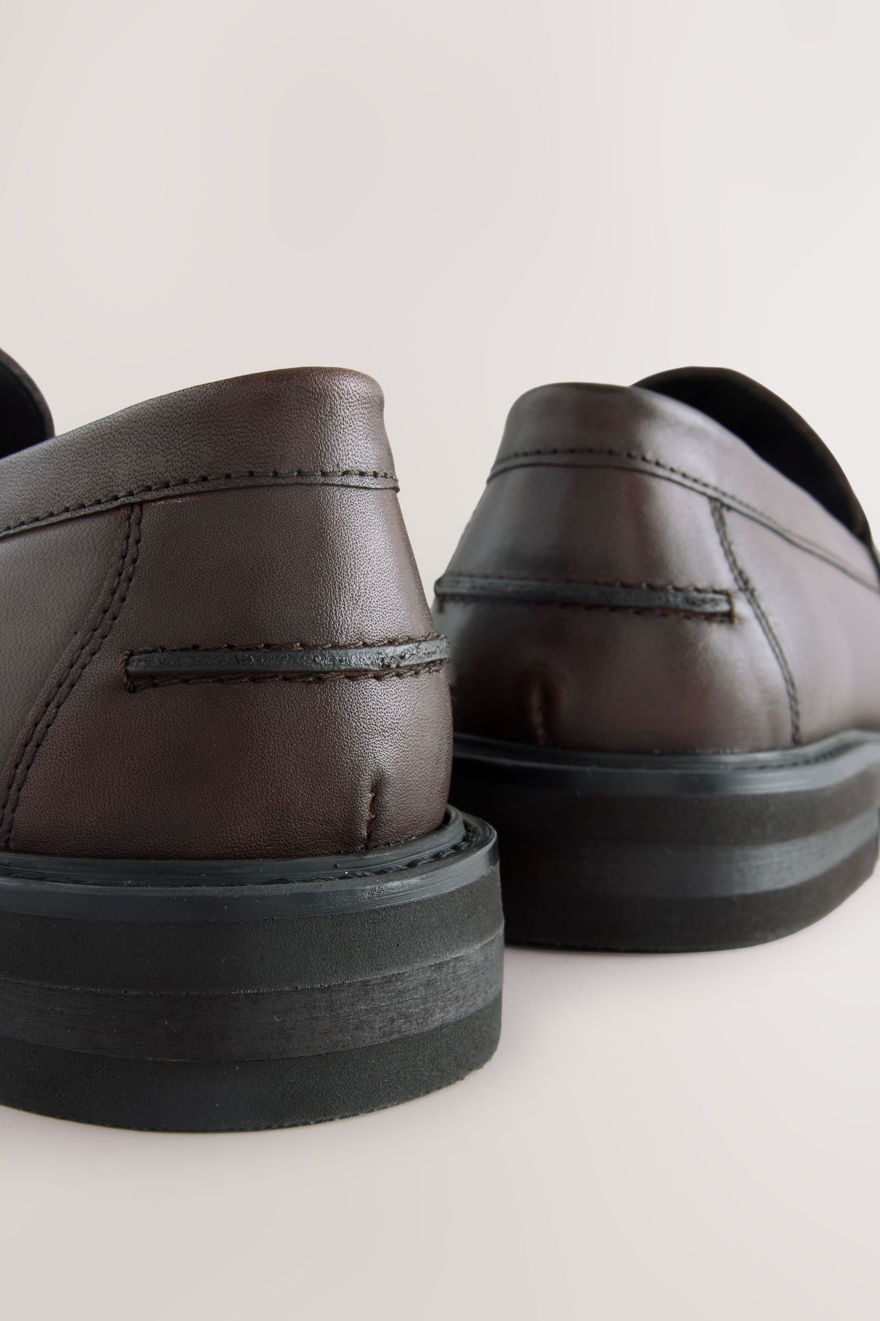 Next Lederslipper mit Quasten Loafer (1-tlg)
