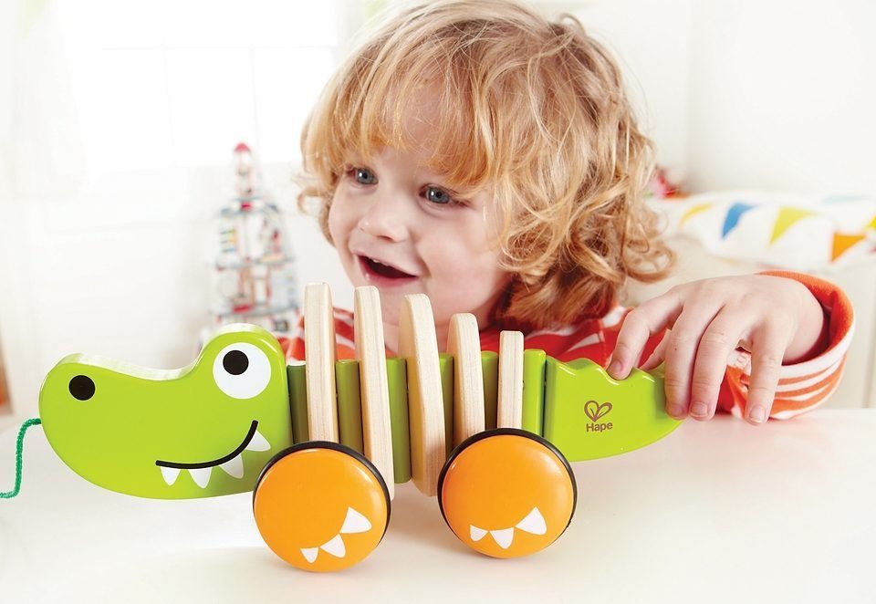 Vorstellungskraft Holzspielzeug, Feinmotorik, Nachziehtier und Koordination Fördert Hape Croc,