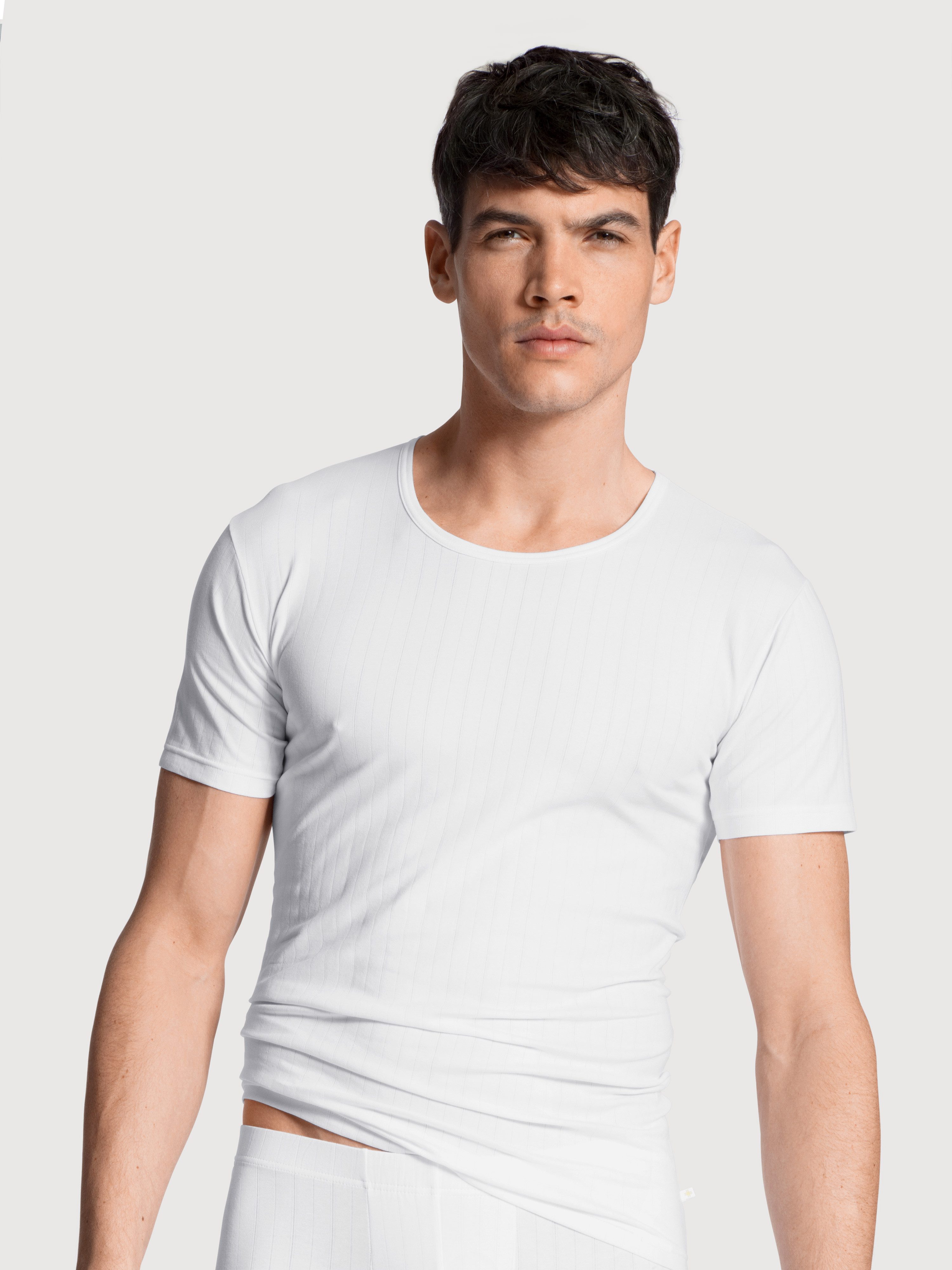 CALIDA Kurzarmshirt Pure&Style Rundhals-Ausschnitt, Kurzarm, elastisch, Single Jersey